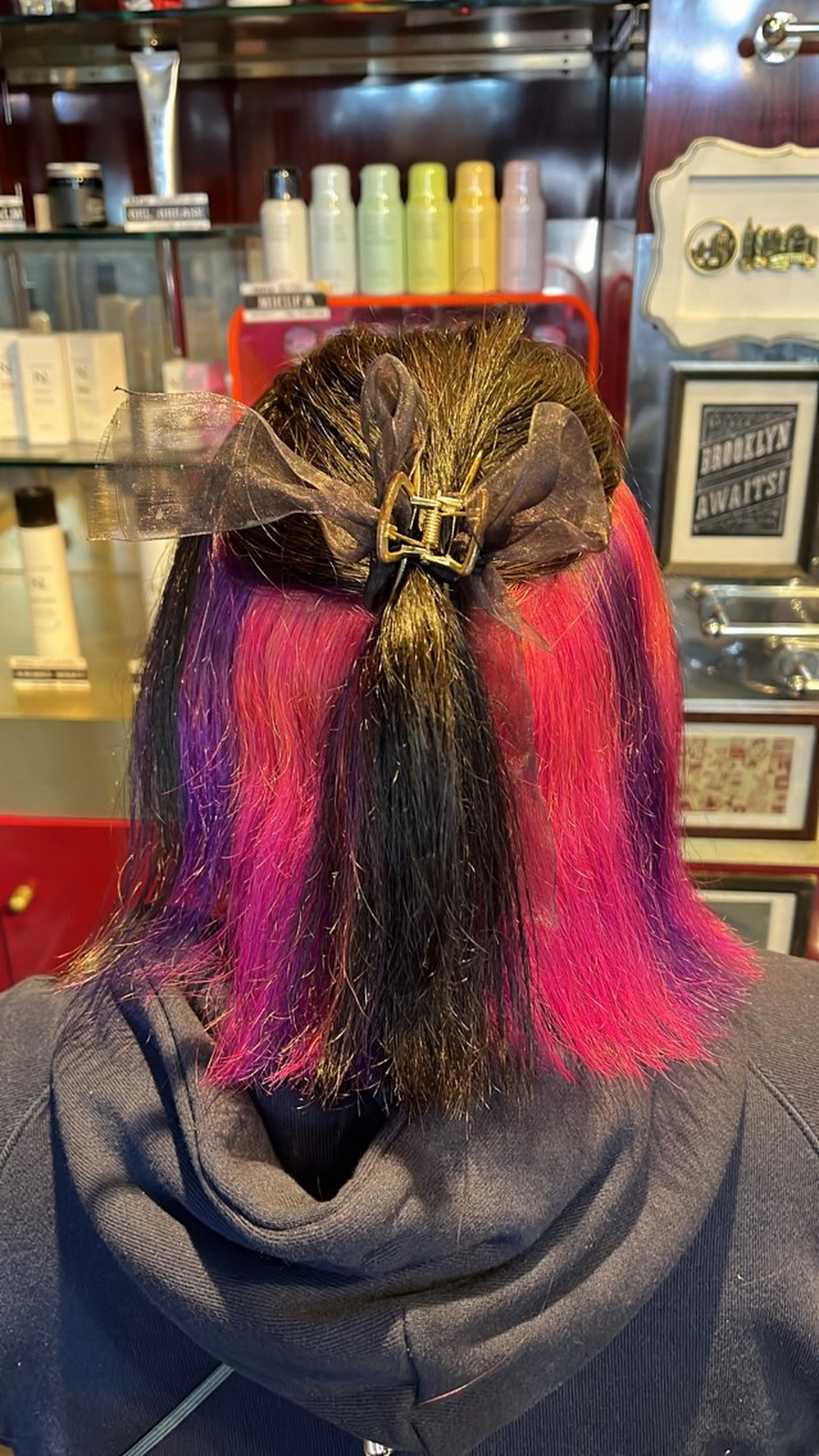 ミディアム カラー デザインカラー ピンクカラー デザインカラー/ ブリーチ/コーンロウのヘアスタイル