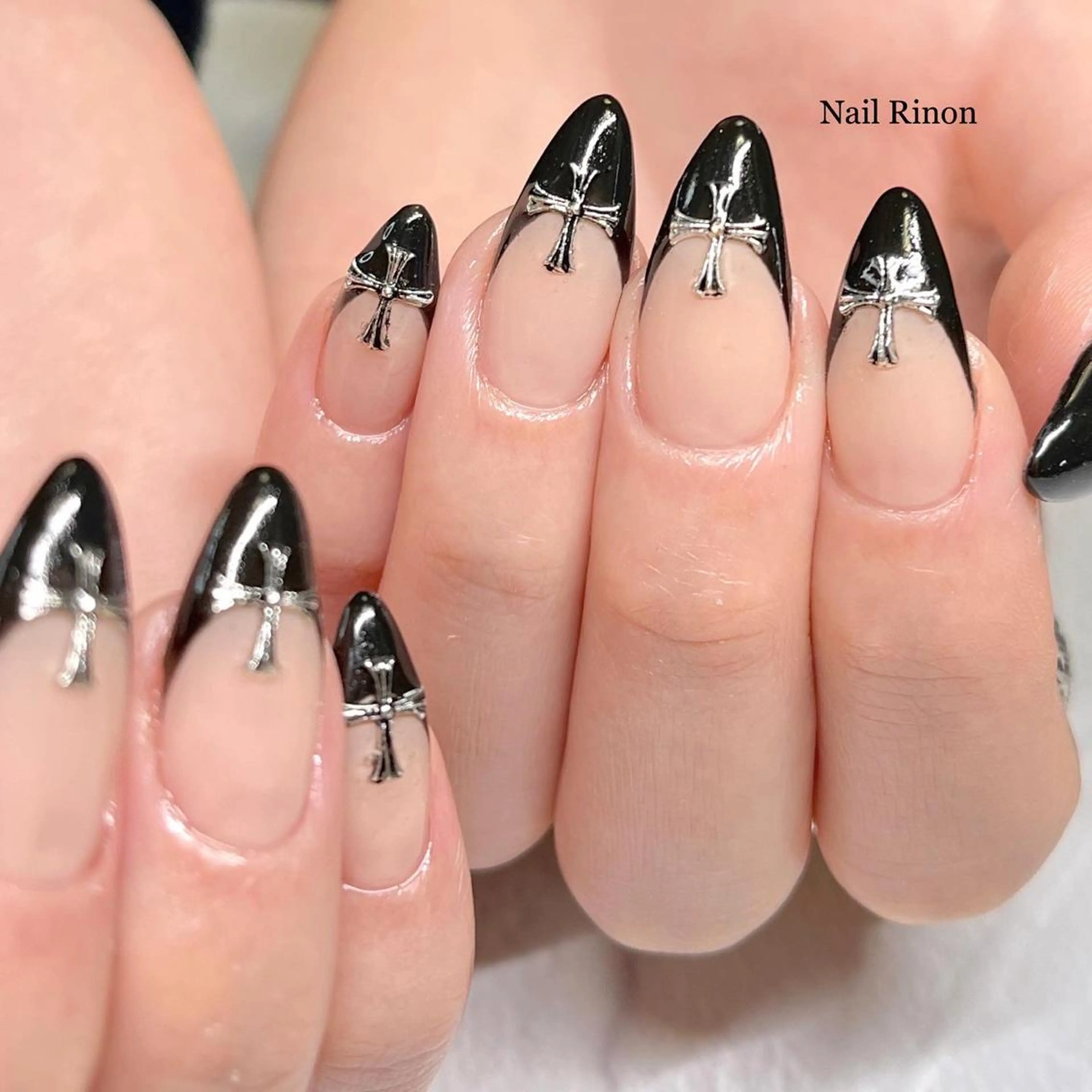 ネイル フレンチネイル ハンドネイル Nail Rinonのネイルデザイン