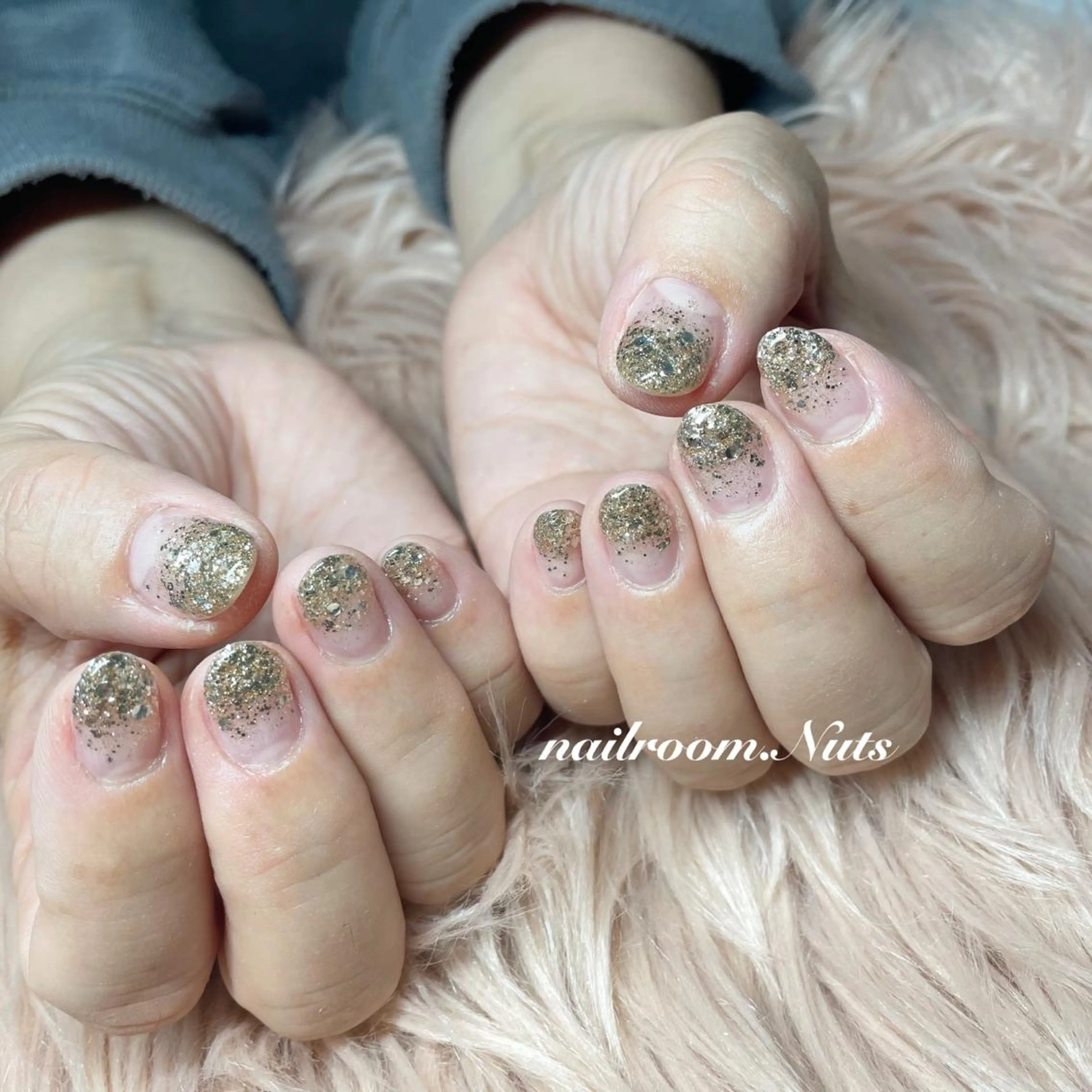 ネイル ハンドネイル nailsalon Nutsのネイルデザイン