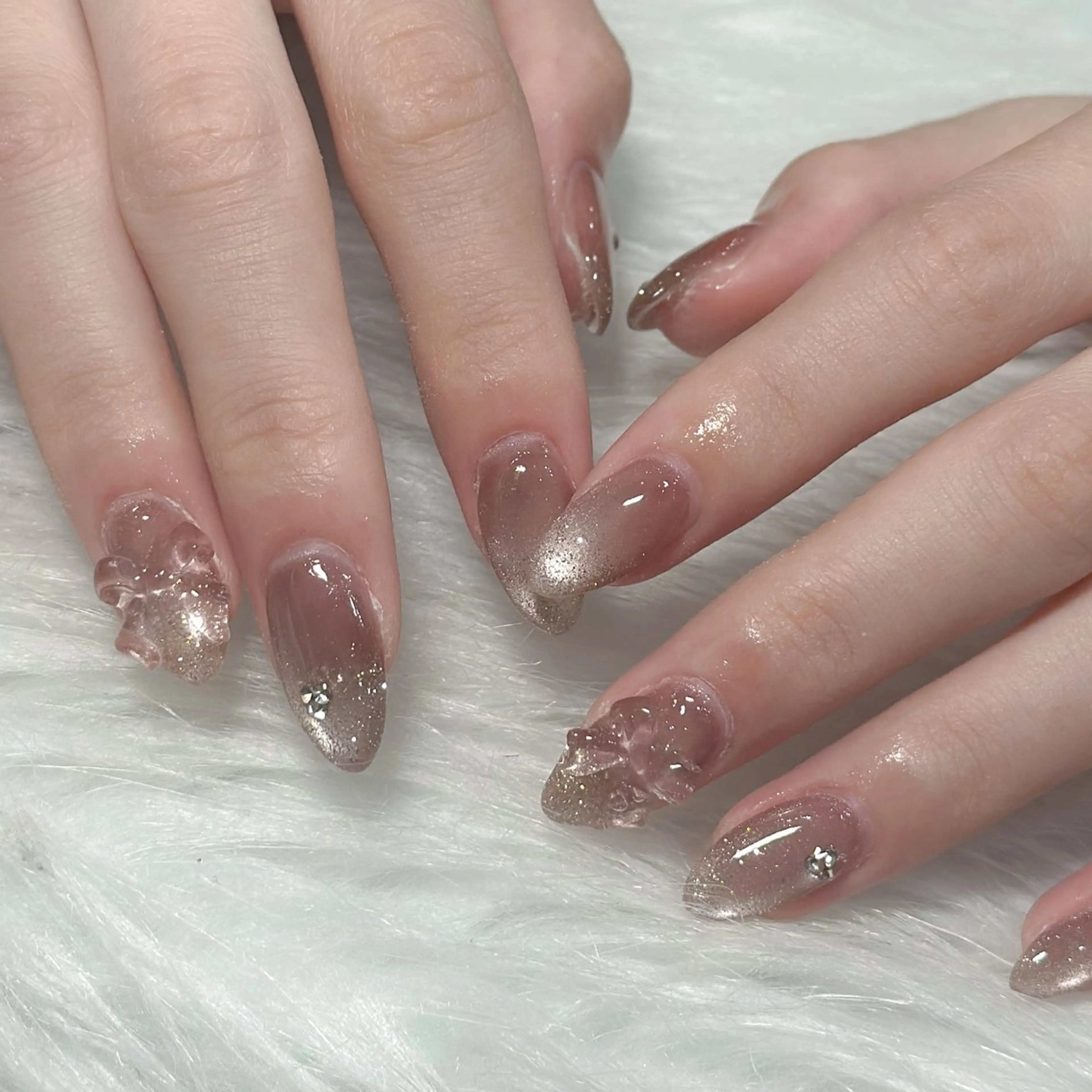 ネイル ハンドネイル LAVISH nanamiのネイルデザイン