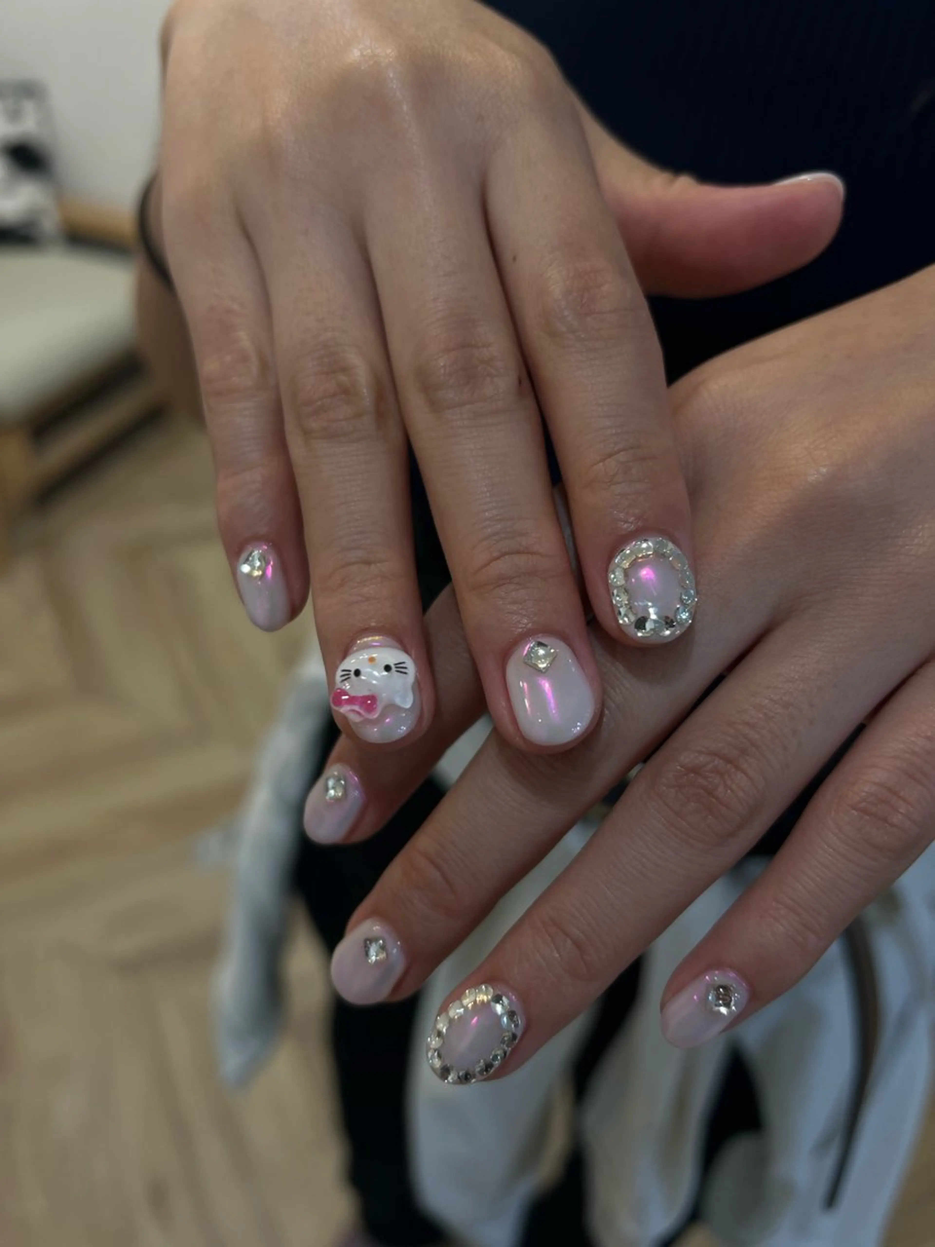 ネイル ハンドネイル フットネイル ハンドケア Nes.Nail所属・Miyagi Asamiのネイルデザイン