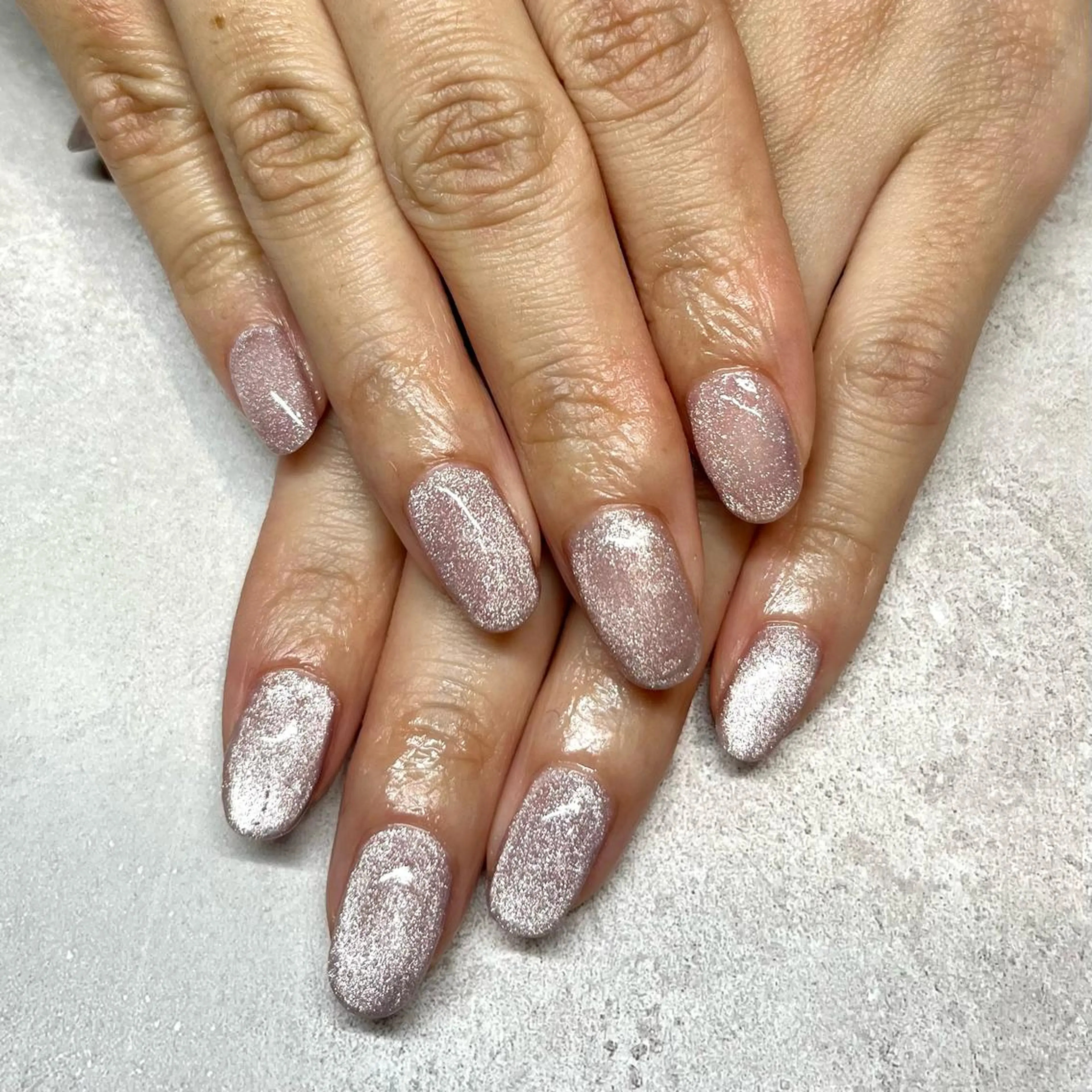 ネイル マグネットネイル 長澤 茉凜のネイルデザイン