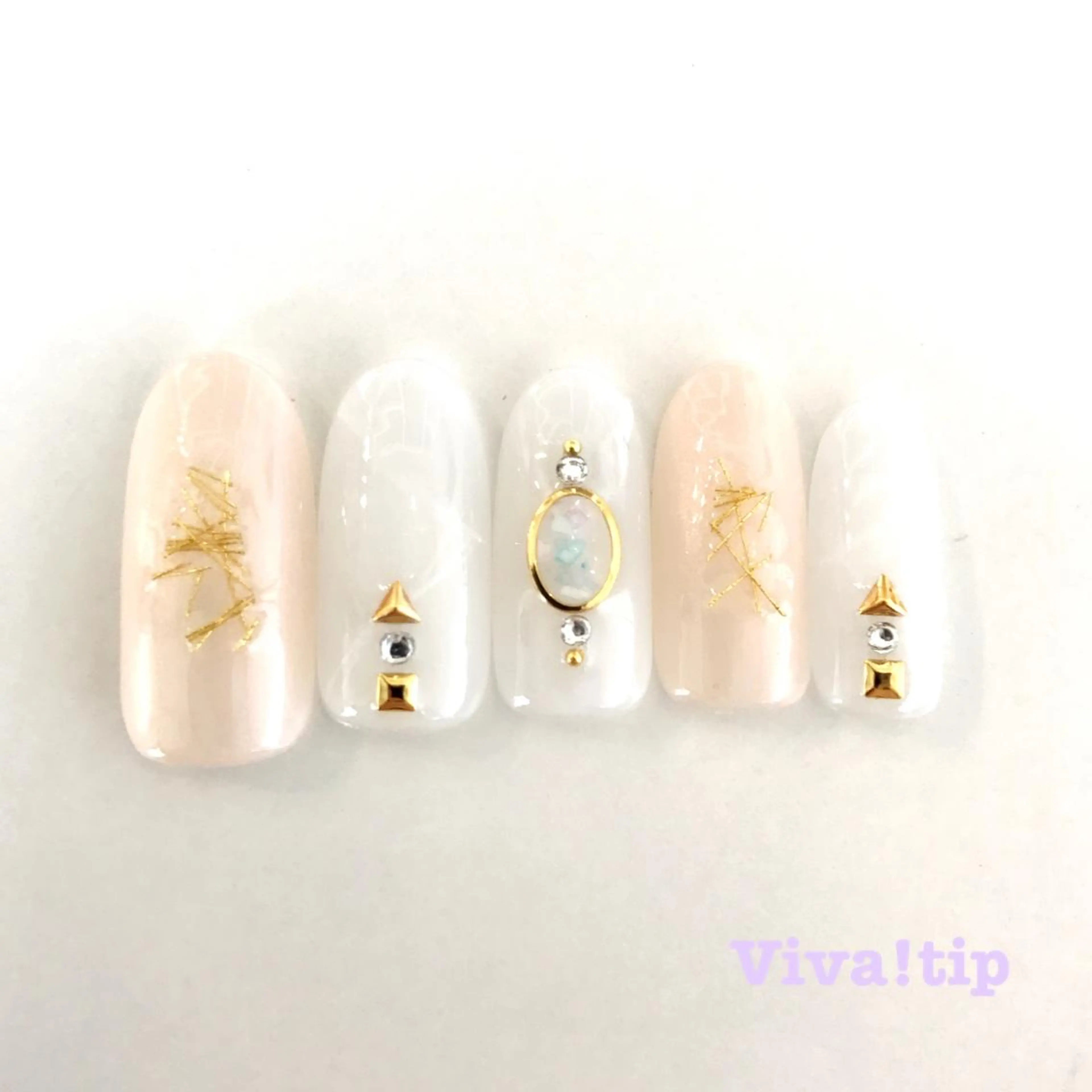 ネイル Viva!tip所属・Viva!tip ビバティップネイルのネイルデザイン