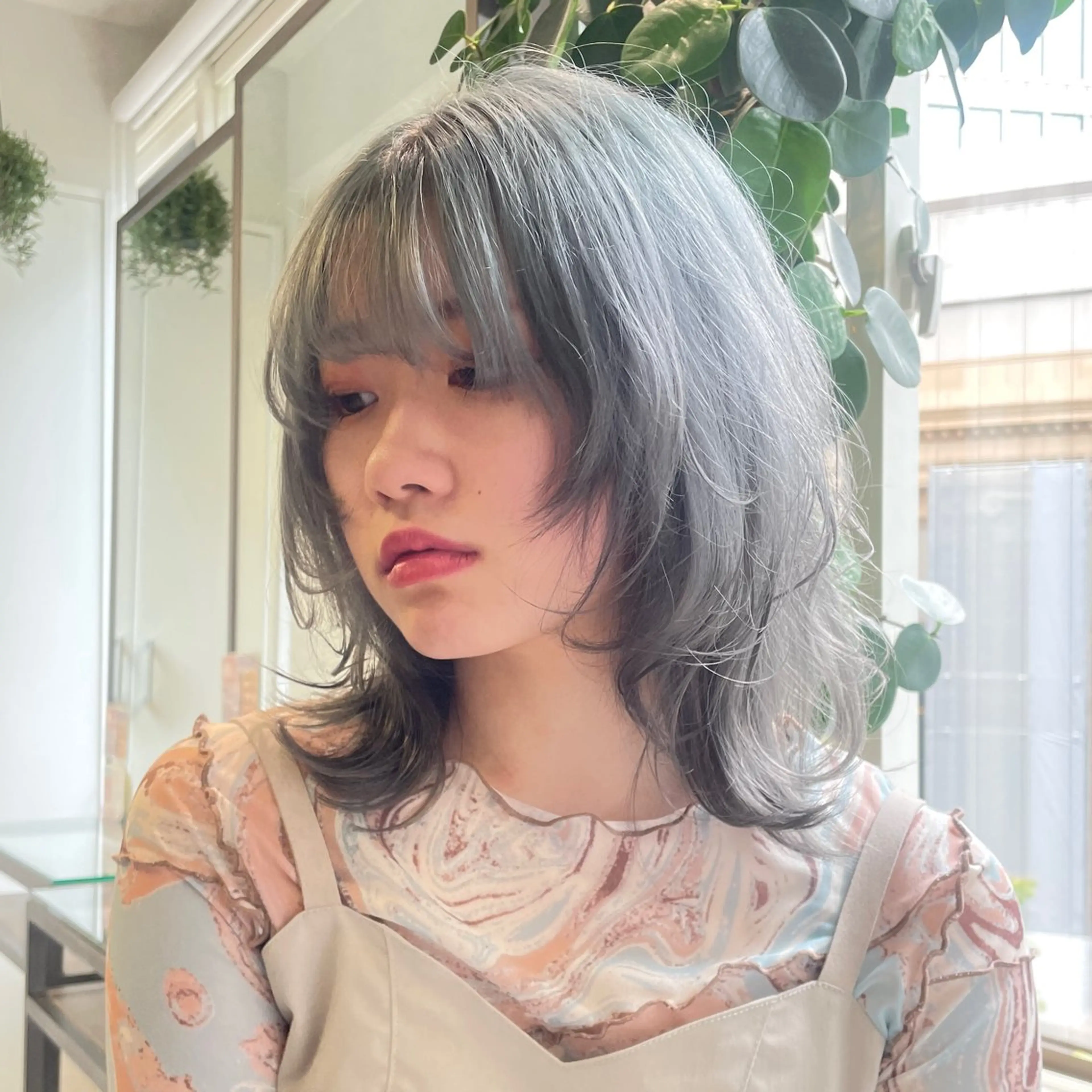 ミディアム カラー カット ヘアカラー トリートメント カラー指名No.1 土井新治❄️のヘアスタイル