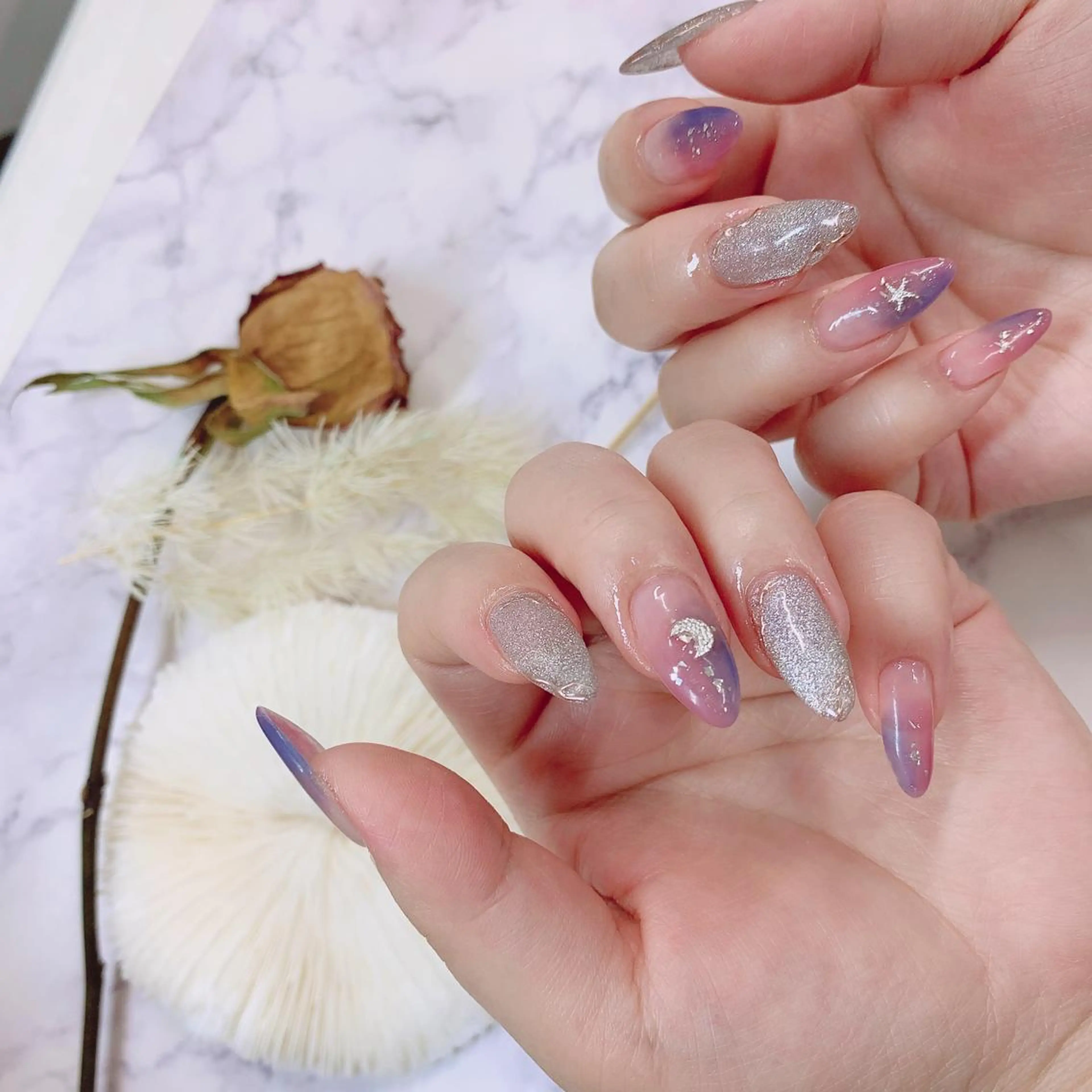 ネイル へぜリヒ ·もものネイルデザイン