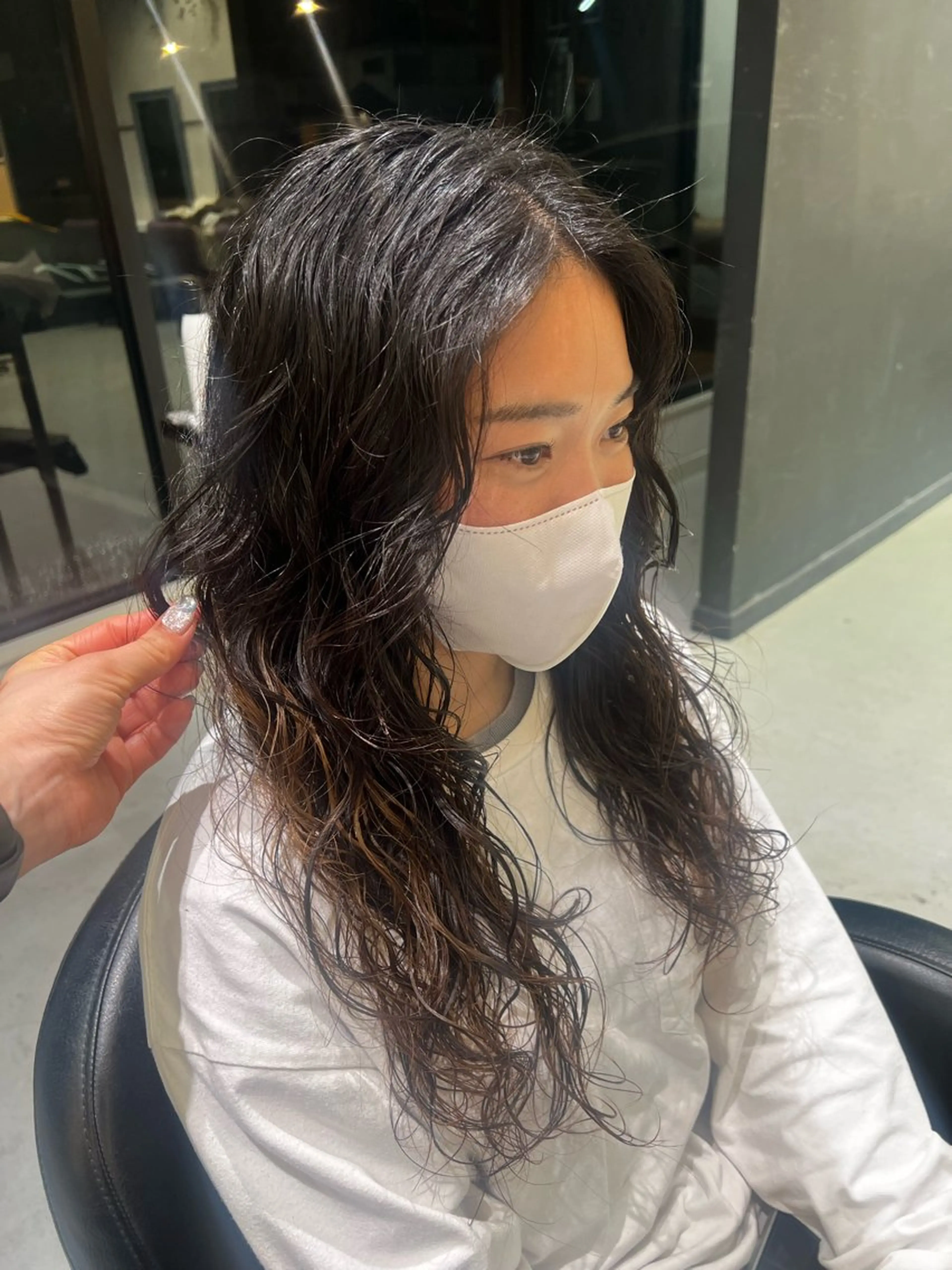 パーマ 韓国風顔まわり/ベー ジュ/マツエク♡美咲のヘアスタイル