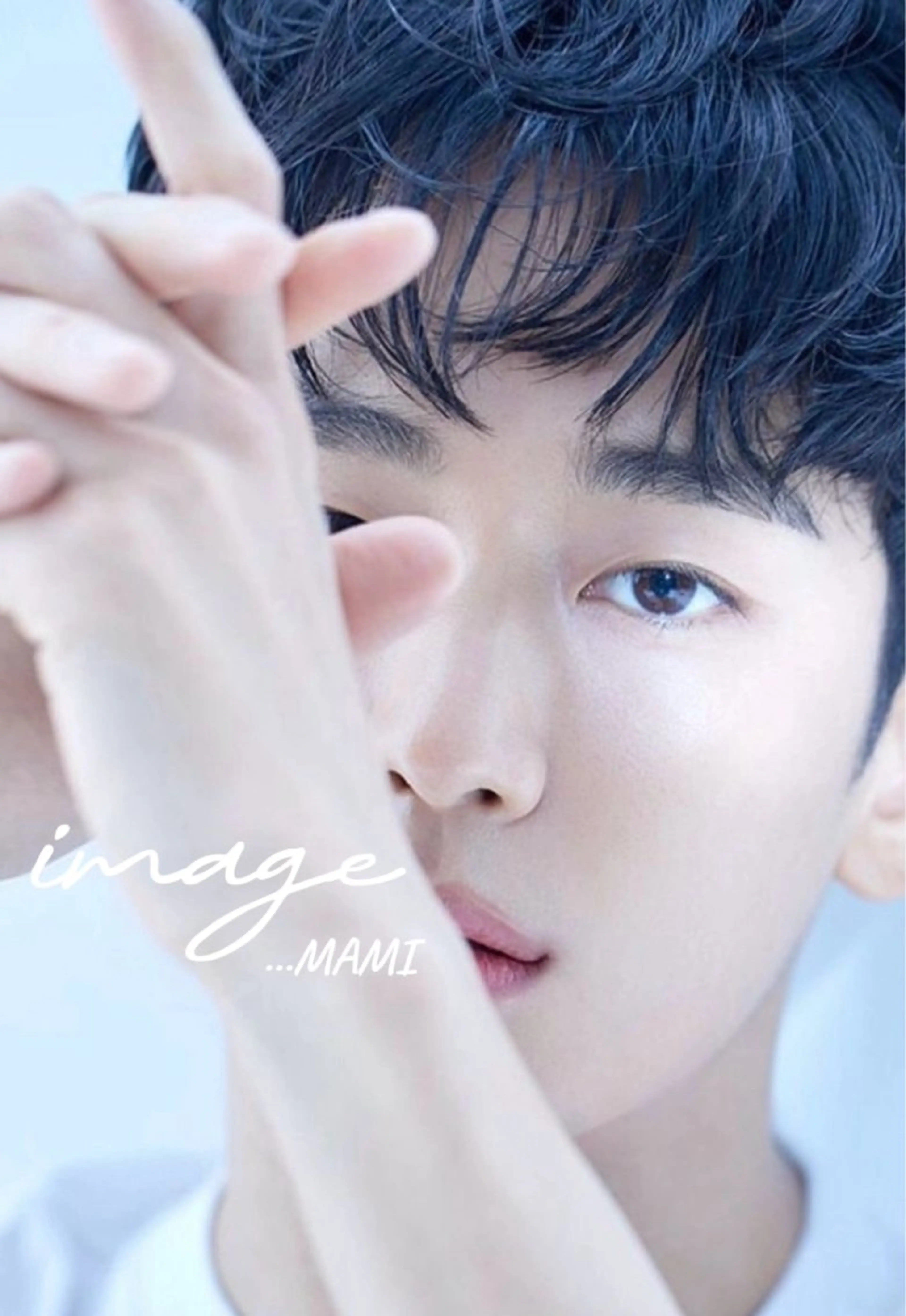 【メンズ美眉アイブロウケア✨】ワックス脱毛＋眉パーマの写真