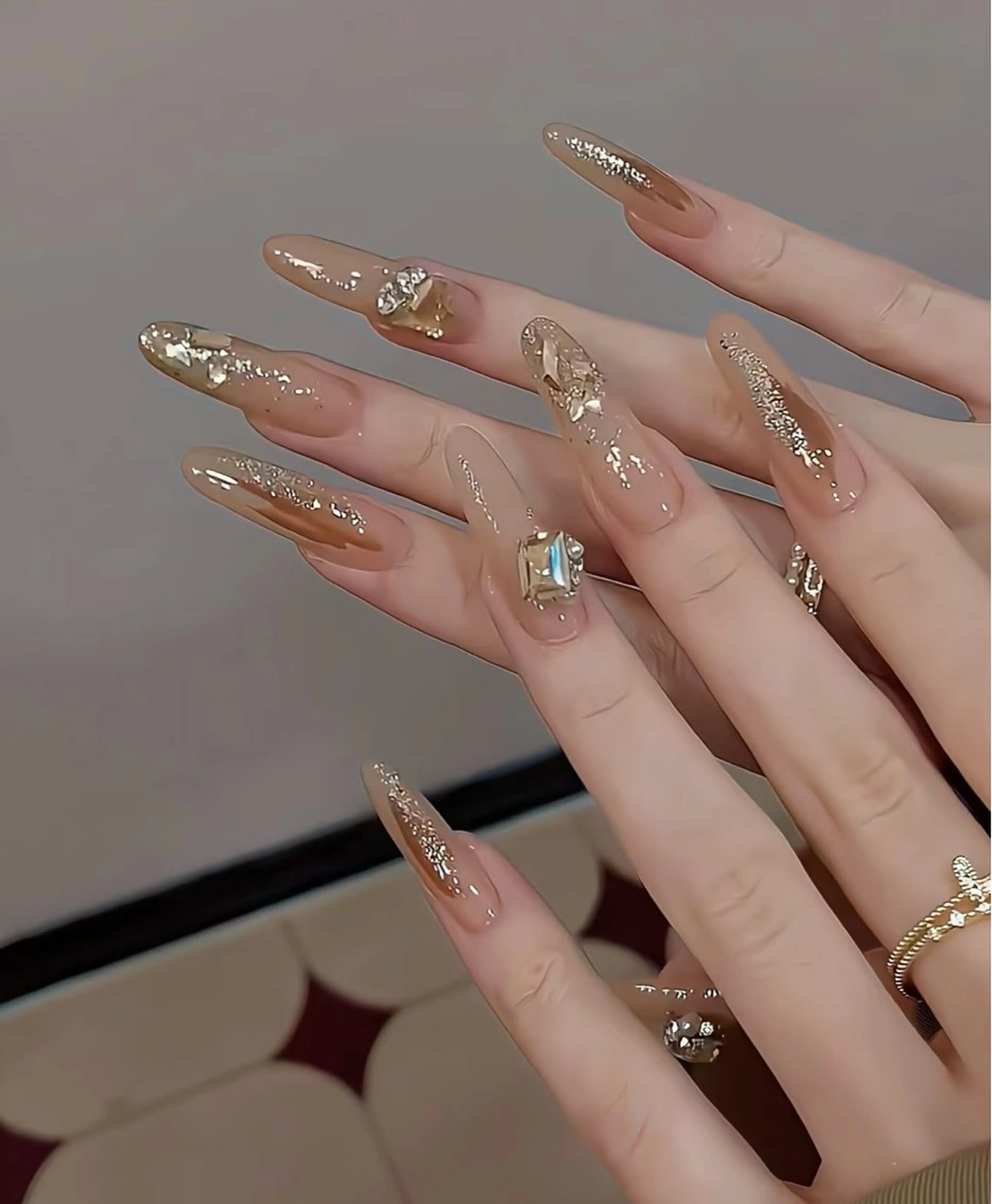 メンズ ネイル アートネイル フレンチネイル ジェルネイル キラキラネイル パラジェル Bloom スカルプ専門店のネイルデザイン