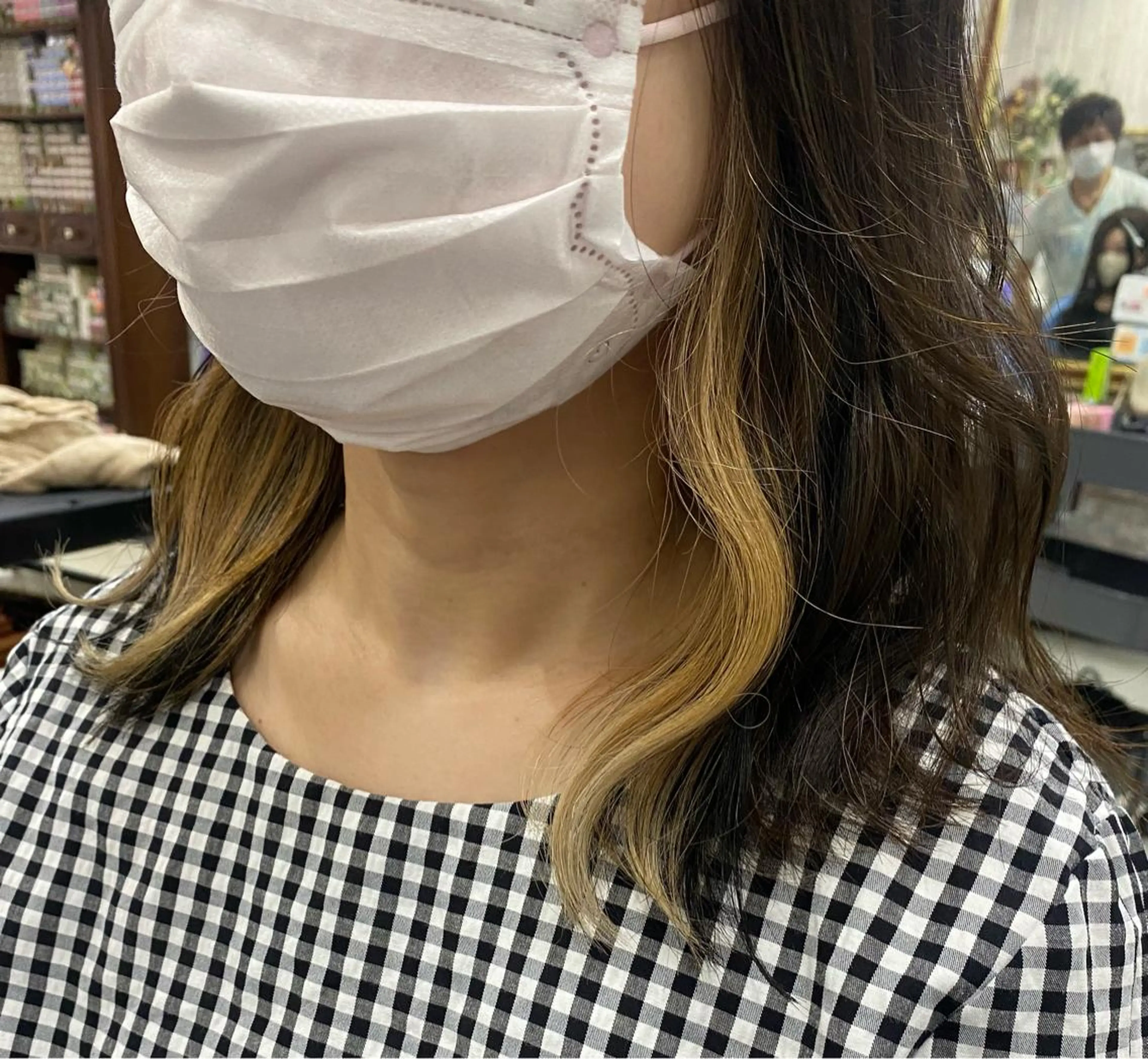 ミディアム ヘアカラー 土屋朱理/ ハイトーンカラーのヘアスタイル