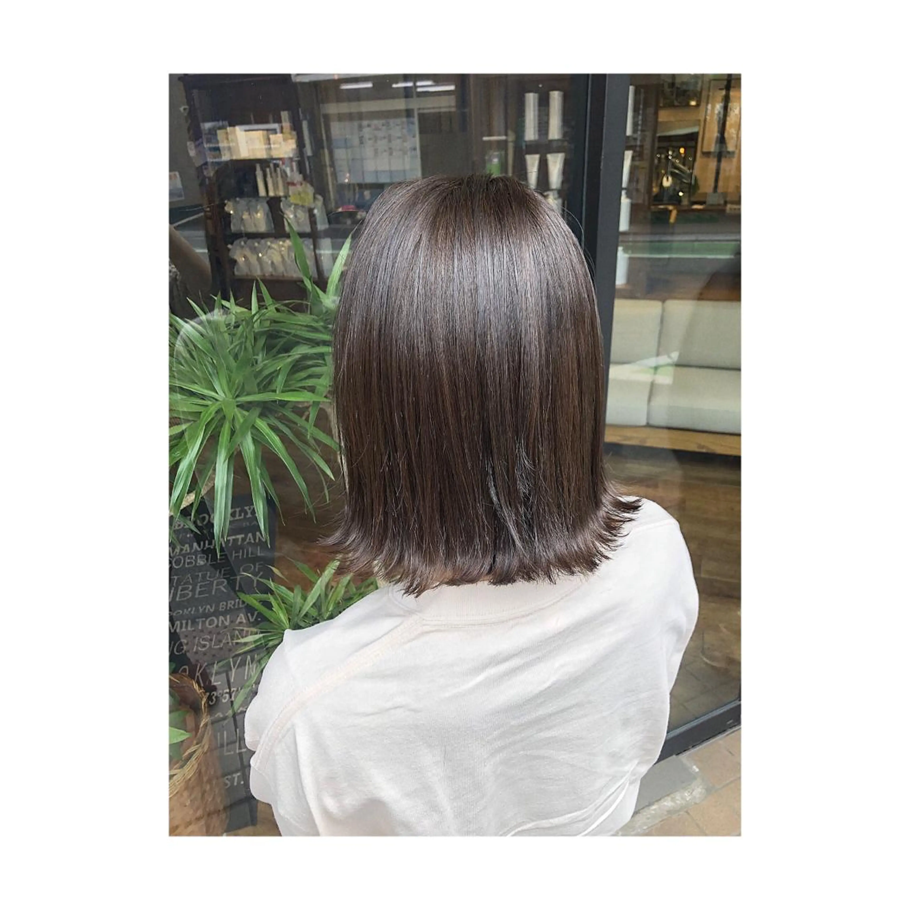 ミディアム カラー アッシュ ラベンダーカラー ラベンダーアッシュ カット ヘアカラー あらい なつみのヘアスタイル