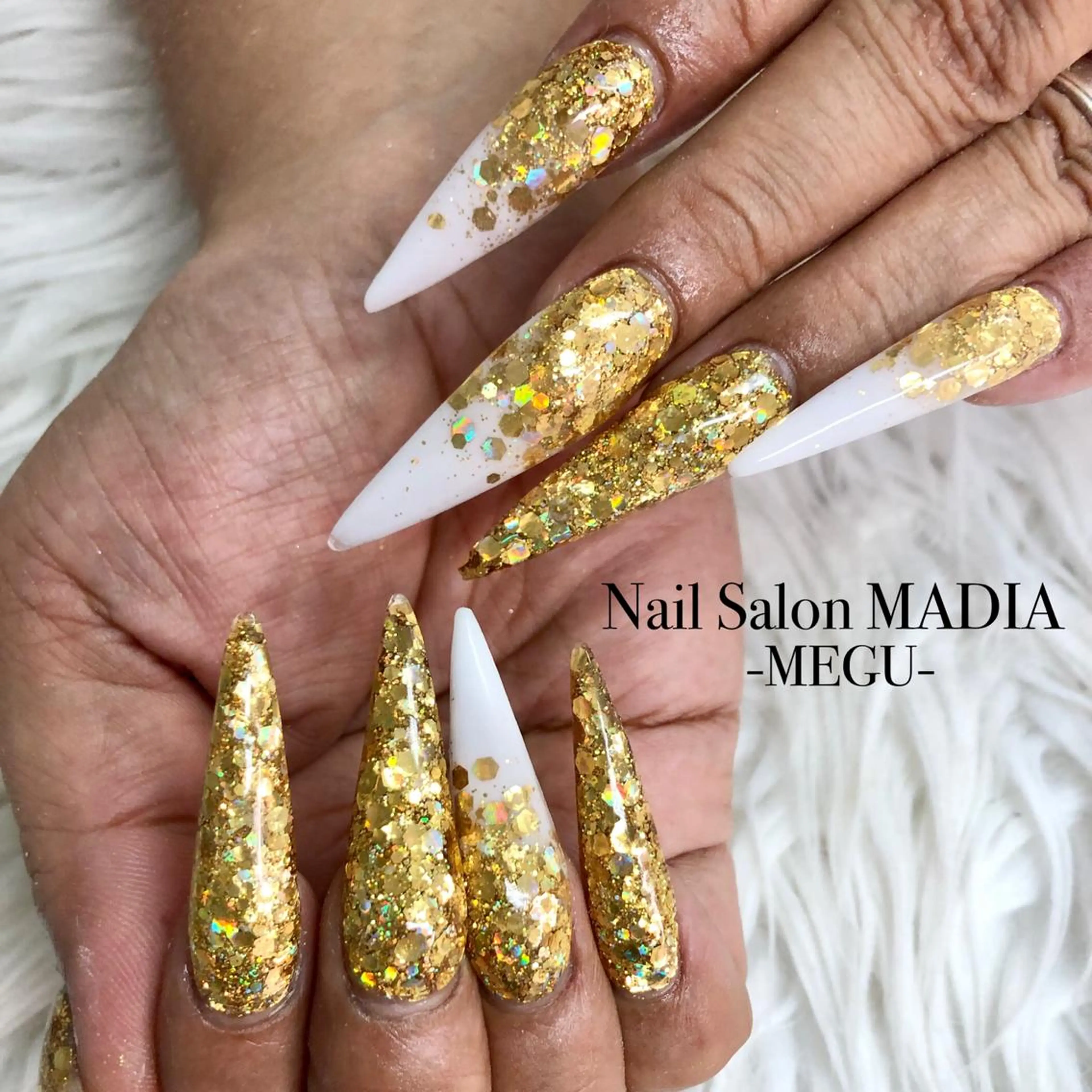 ネイル MADIA藤沢所属・MADIA MEGUのネイルデザイン