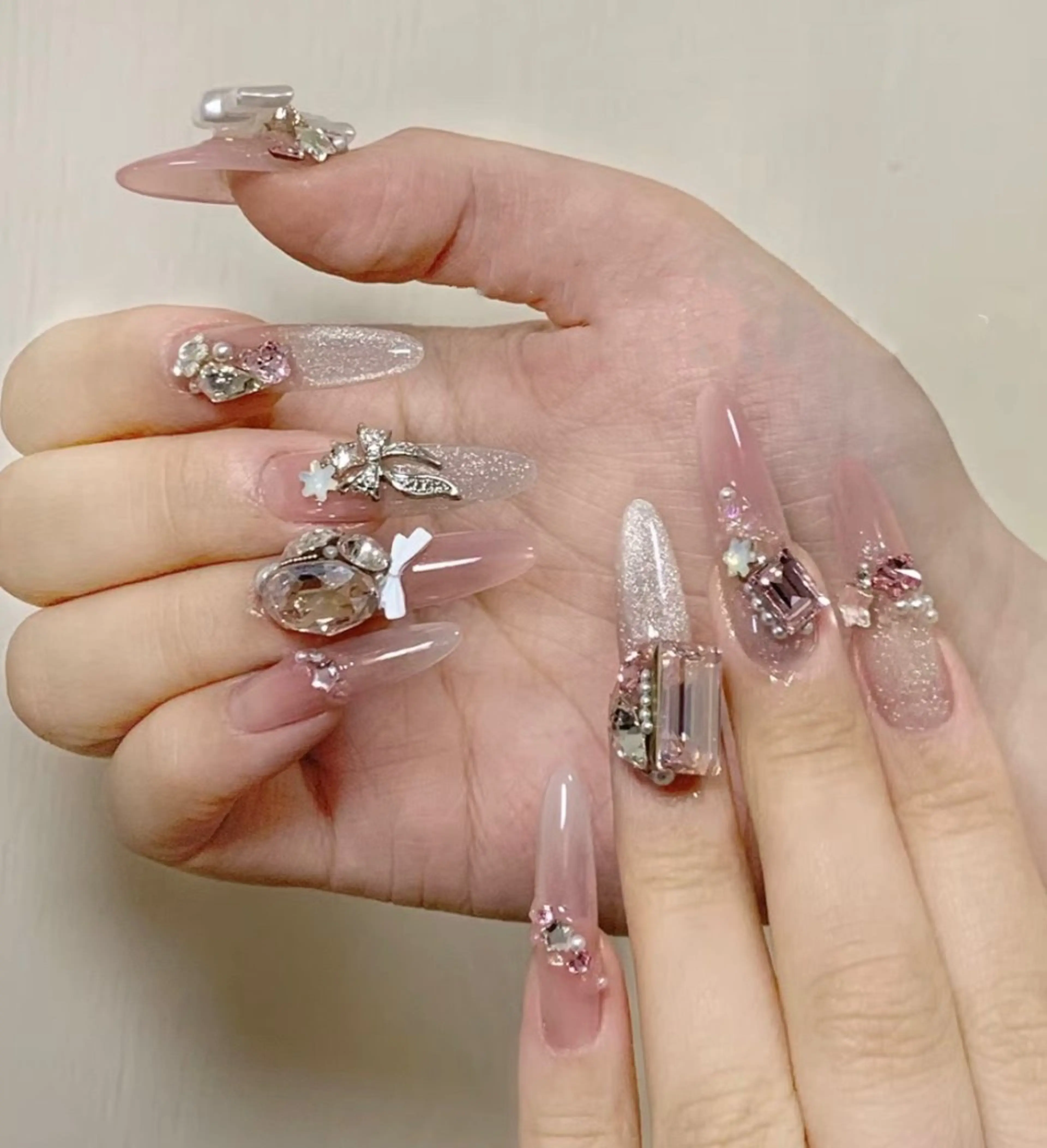 ネイル ハンドネイル D-BEAUTY Nailsalonのネイルデザイン