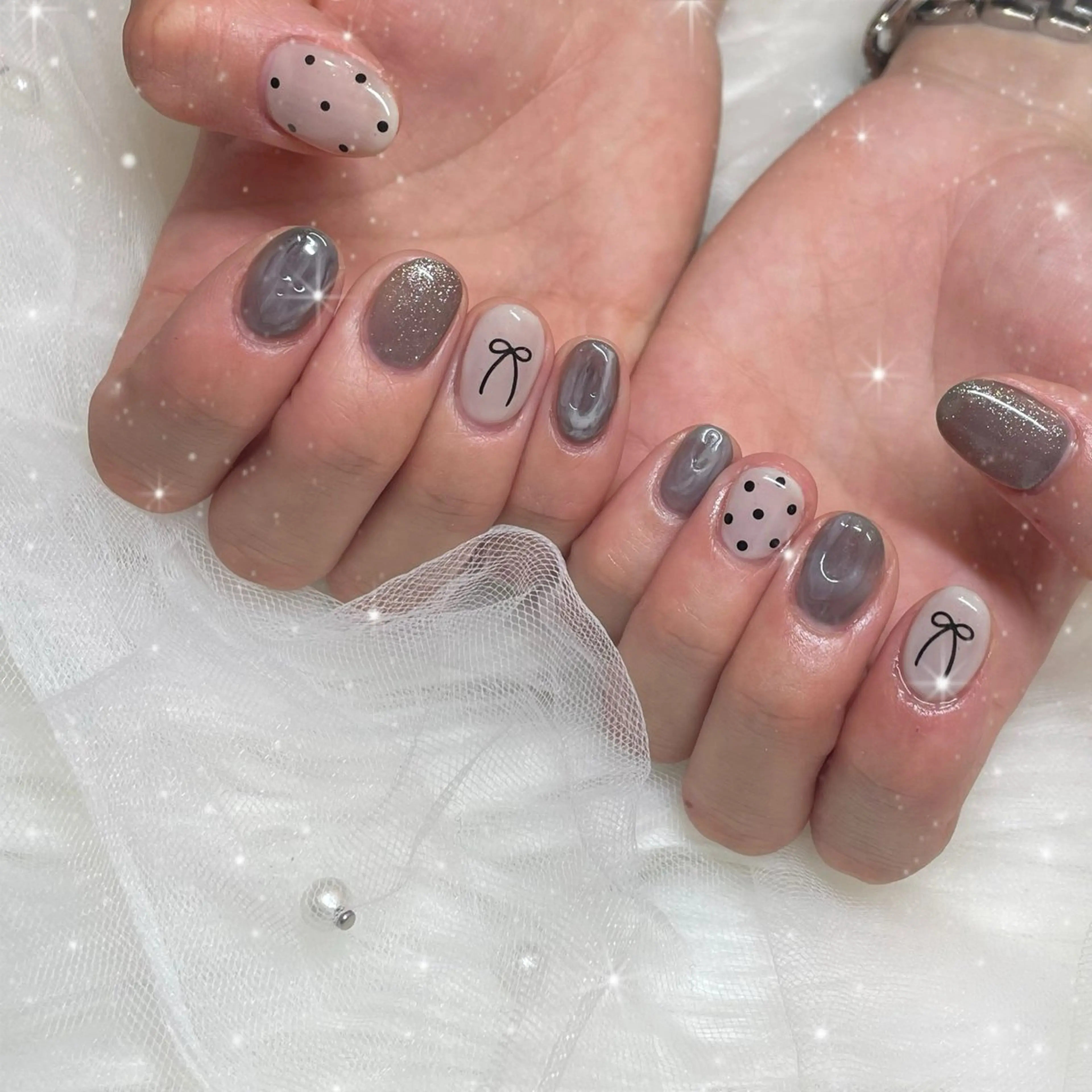 ネイル ドット リボン ハンドネイル Blue daisy所属・Blue daisy 栄本店のネイルデザイン