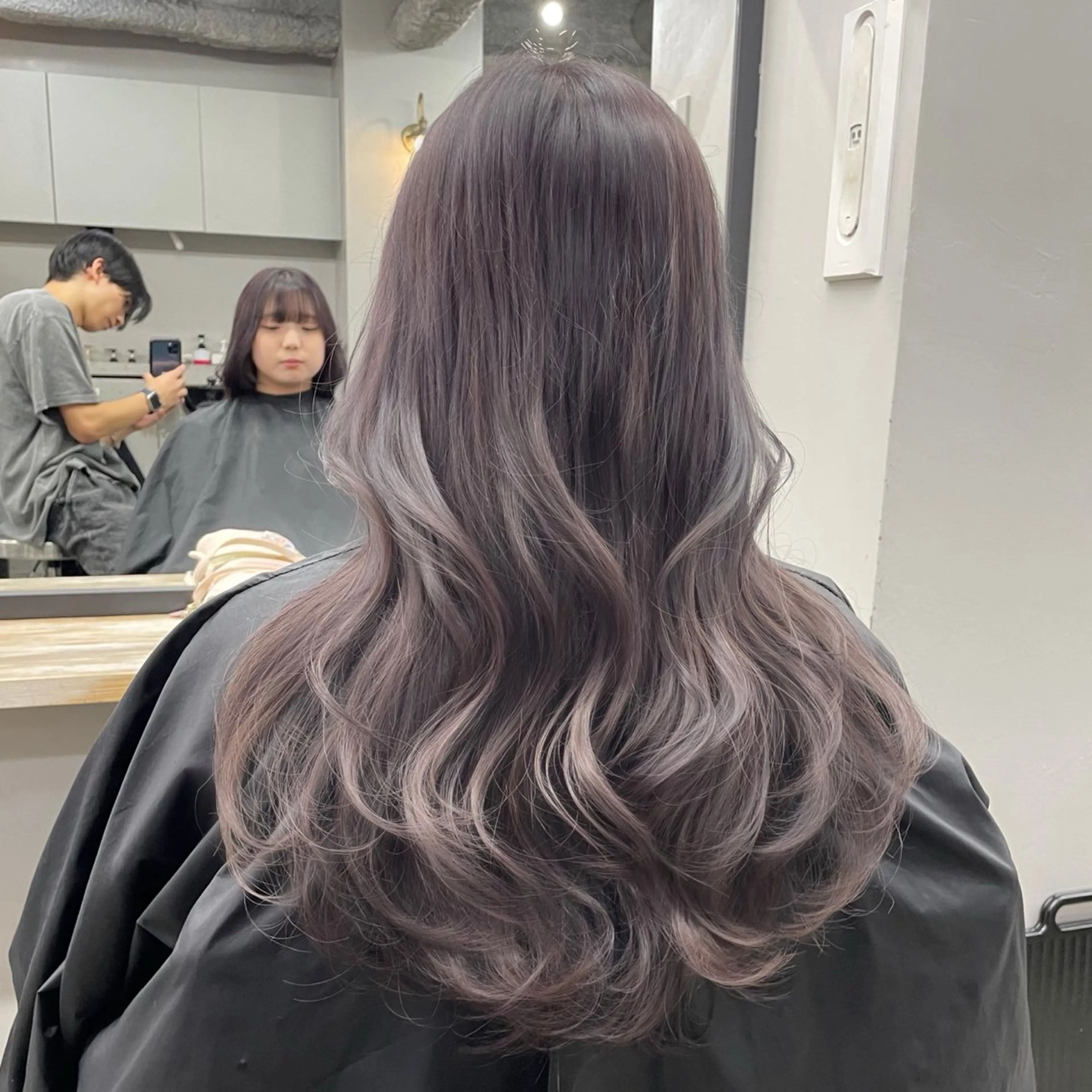 ロング ヘアカラー 新宿/韓国ヘア/ 髪質改善ストレートのヘアスタイル