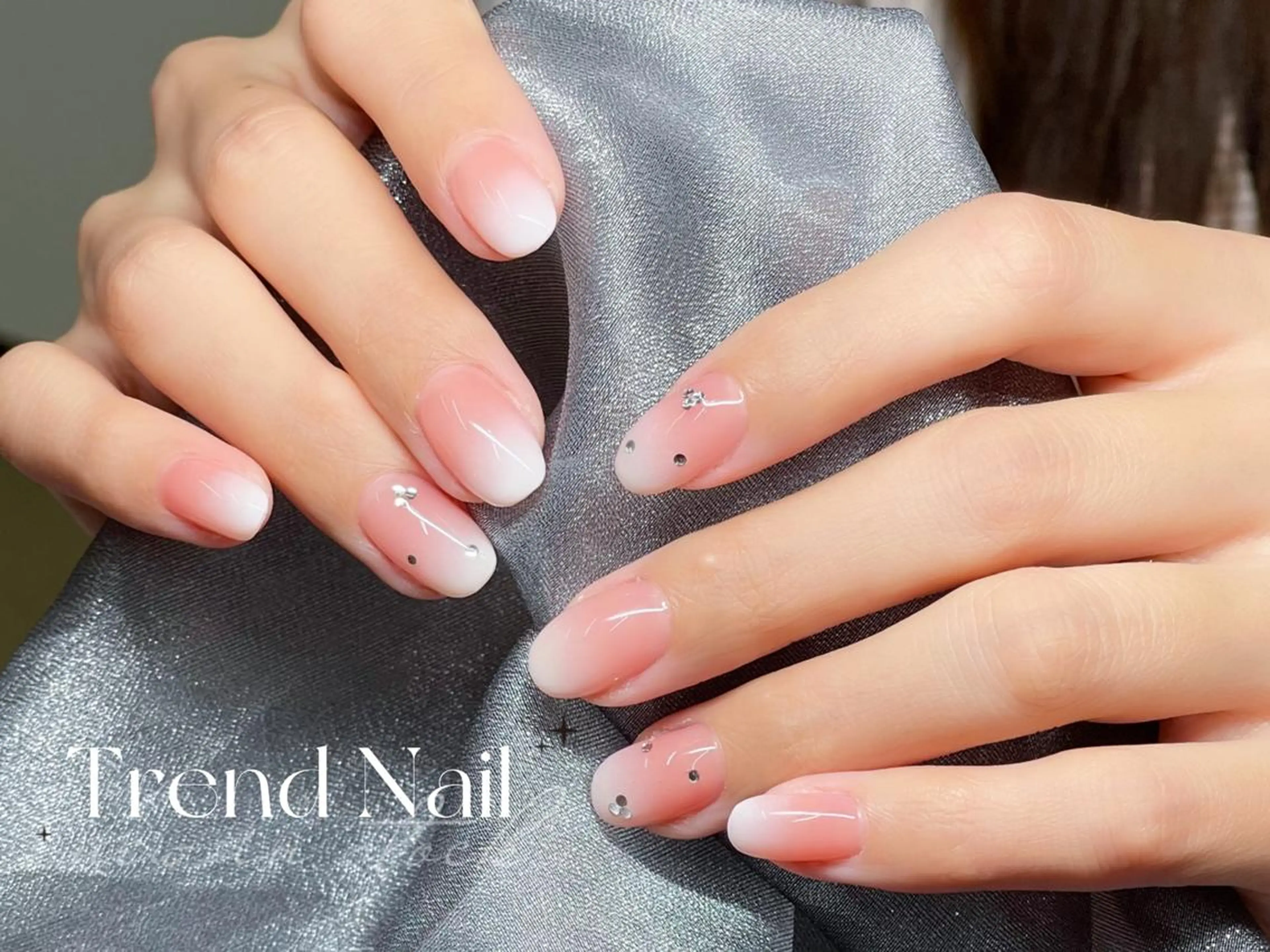 ネイル ハンドネイル ハンドケア Trend Nail シルフのネイルデザイン