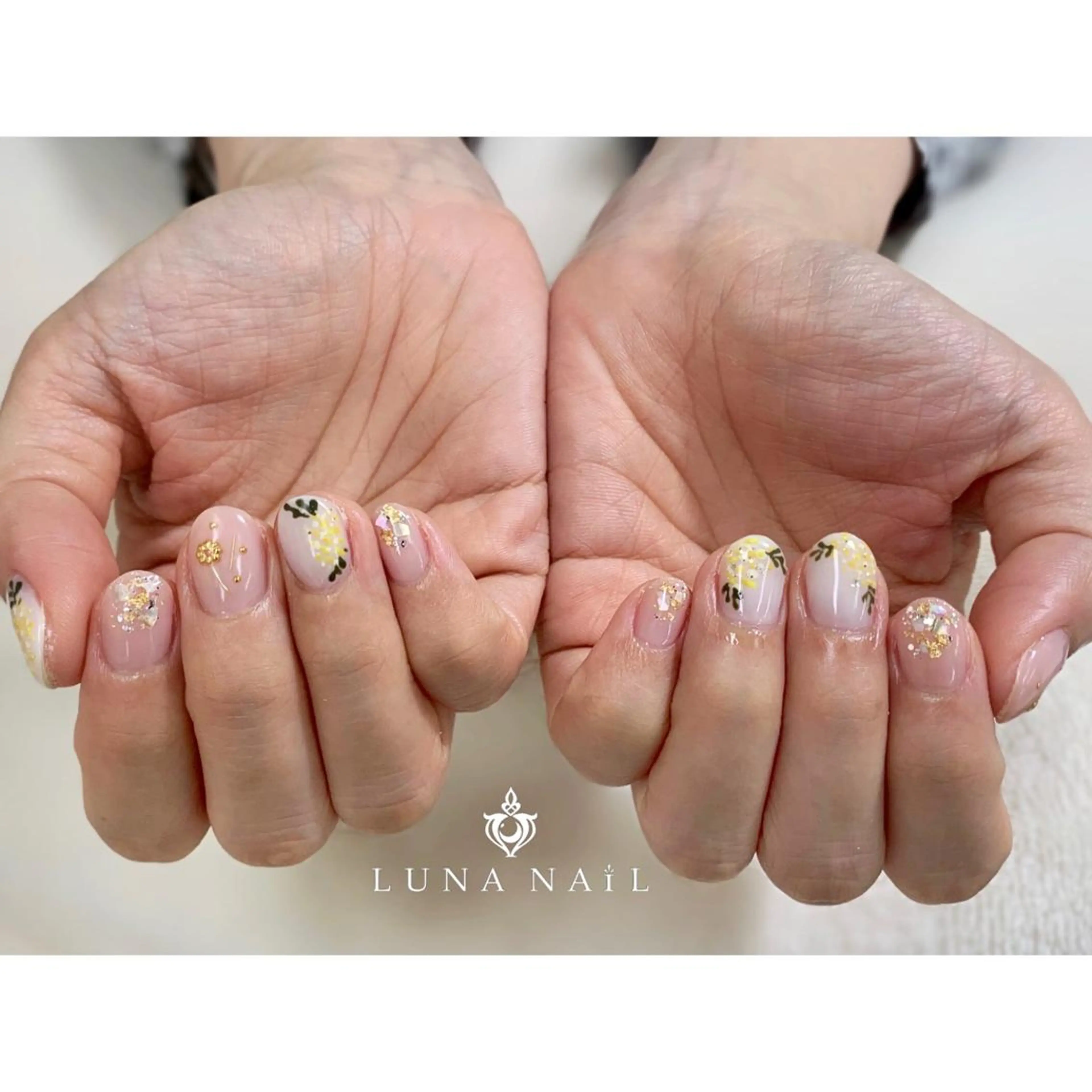 ネイル ハンドネイル アトリエ　ミモザ所属・いまむら あかりのネイルデザイン