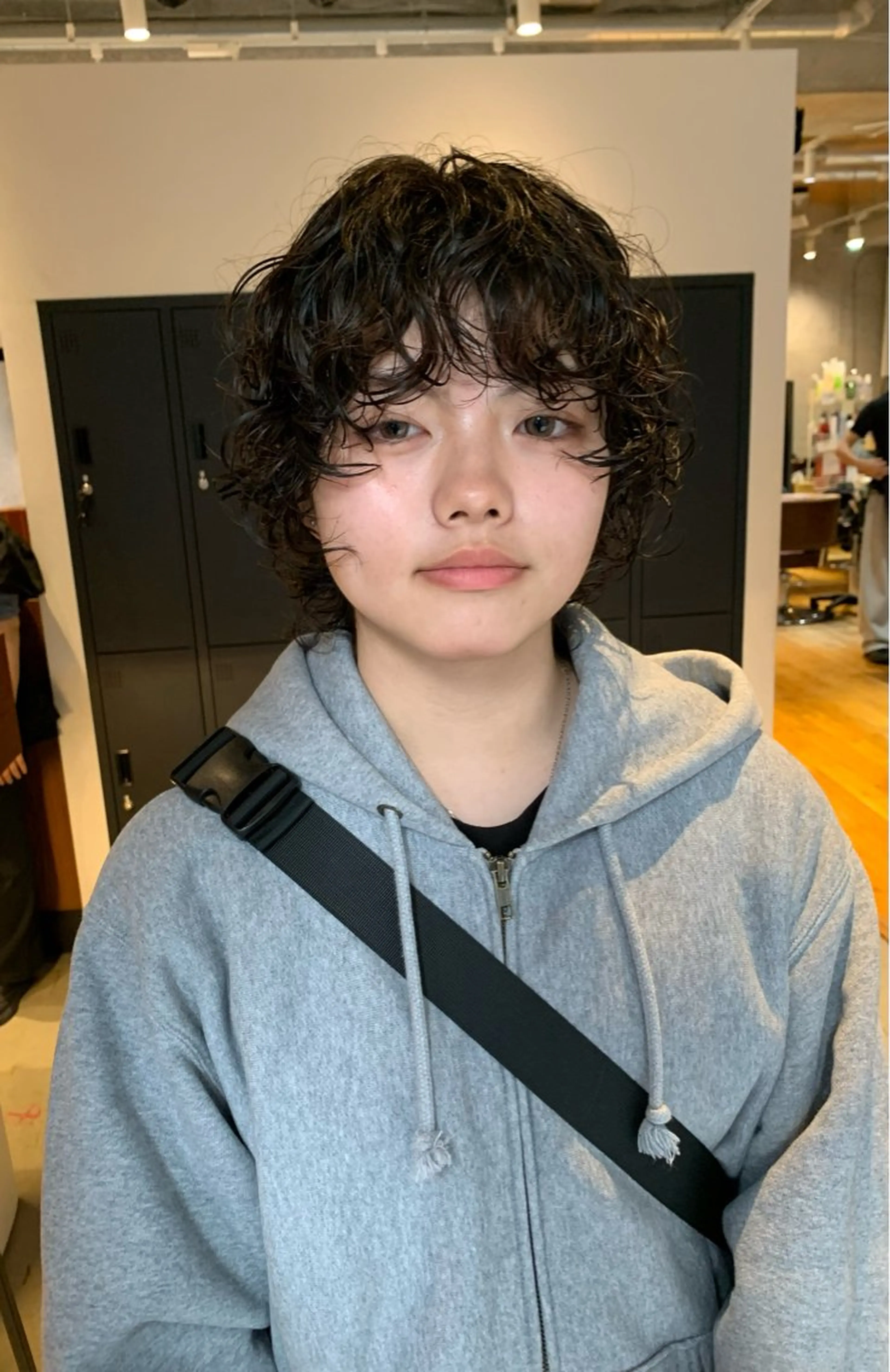 ショート カラー パーマ 似合わせカット ショートヘア 小顔カット ボブ　くせ毛風パーマ 艶カラー/横山大樹のヘアスタイル