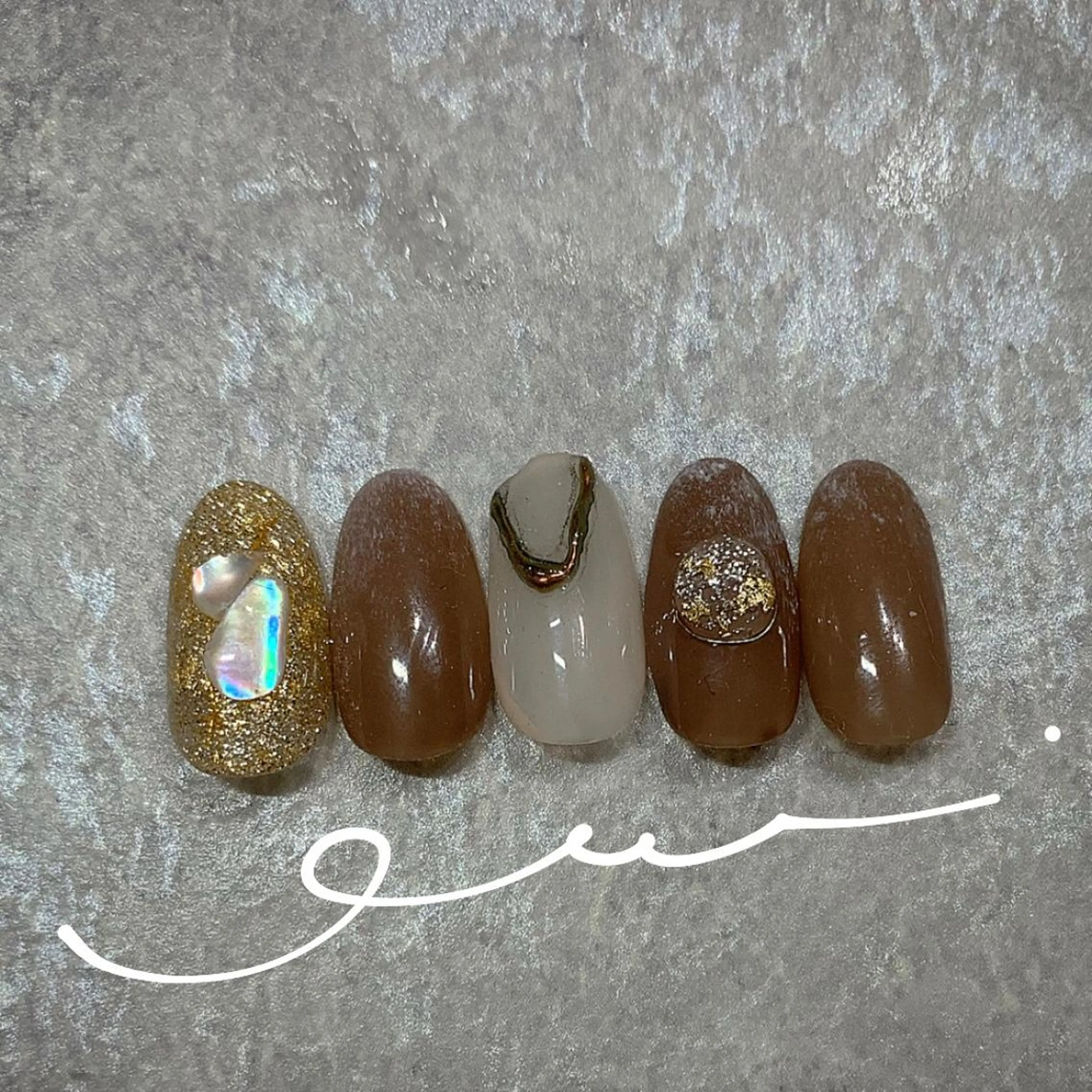 ネイル ハンドネイル ハンドケア lyly.nail所属・lylynail YUUKAのネイルデザイン