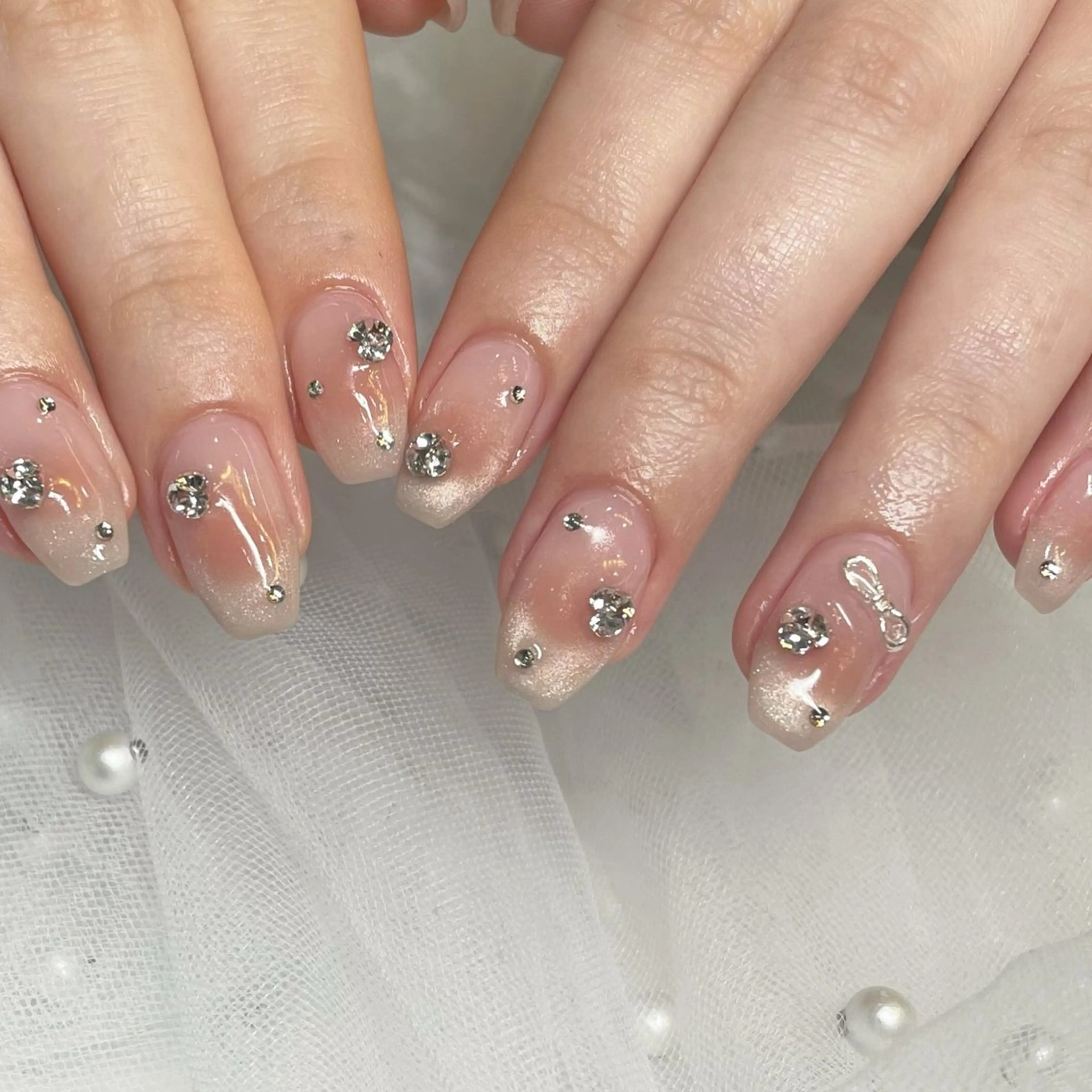 ネイル チークネイル グラデーション キラキラネイル マグネットネイル ワンホンネイル ハンドネイル Tsukahara 🌷仙台PARCOのネイルデザイン