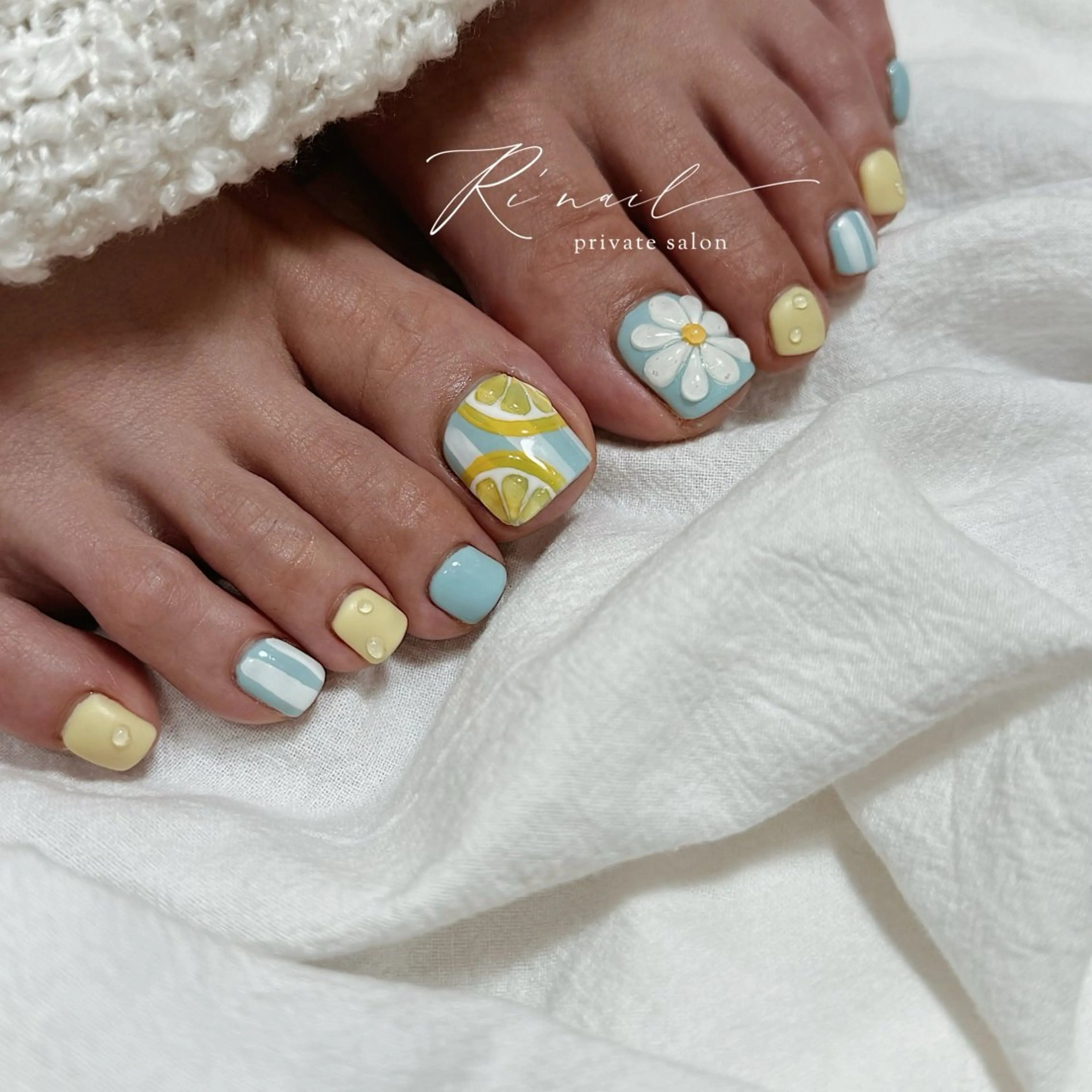 ネイル フラワーネイル フットネイル ISHIWATA LINAのネイルデザイン