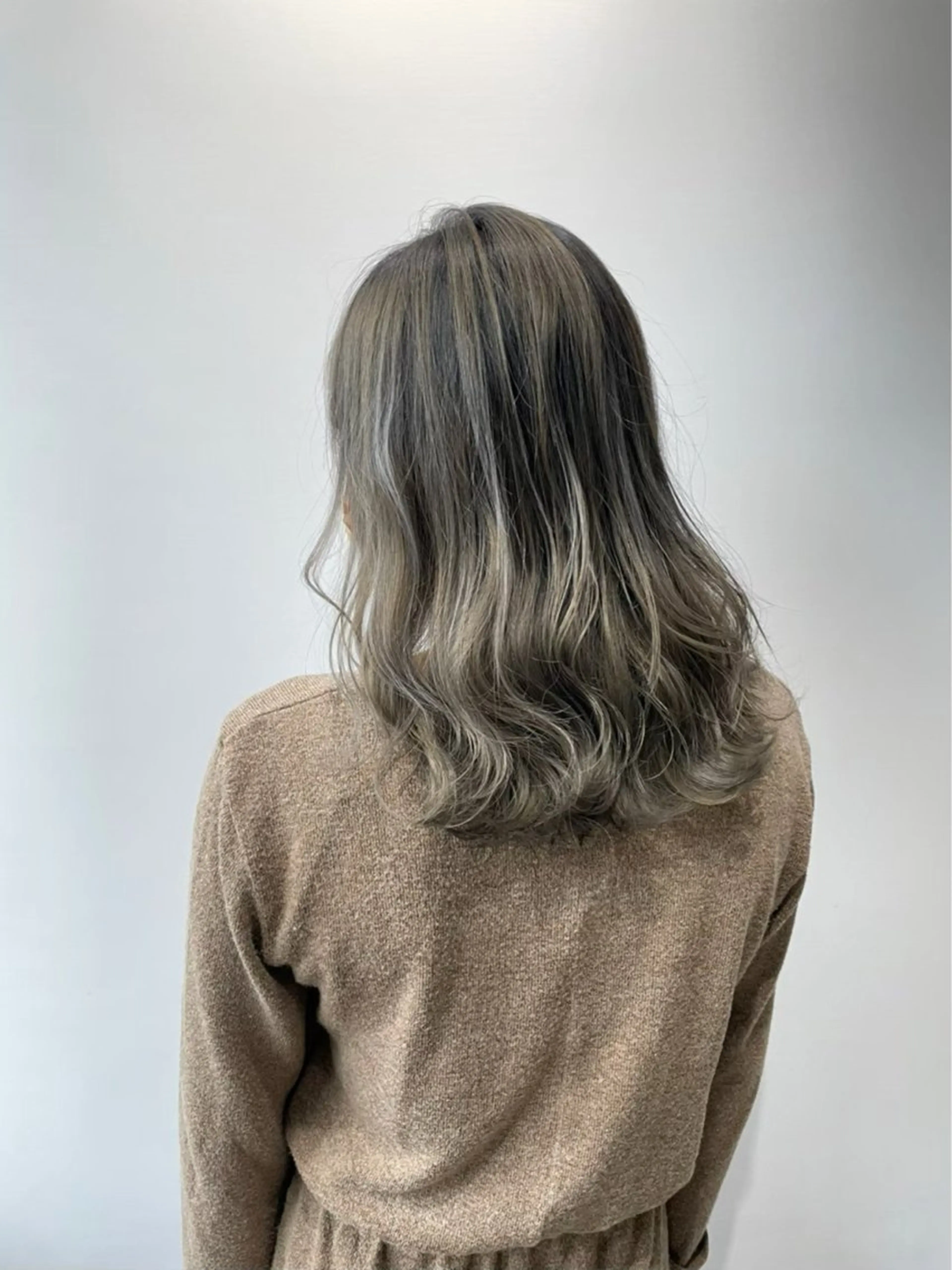 ロング カラー ダブルカラー グラデーションカラー SHOEI 【nero】のヘアスタイル