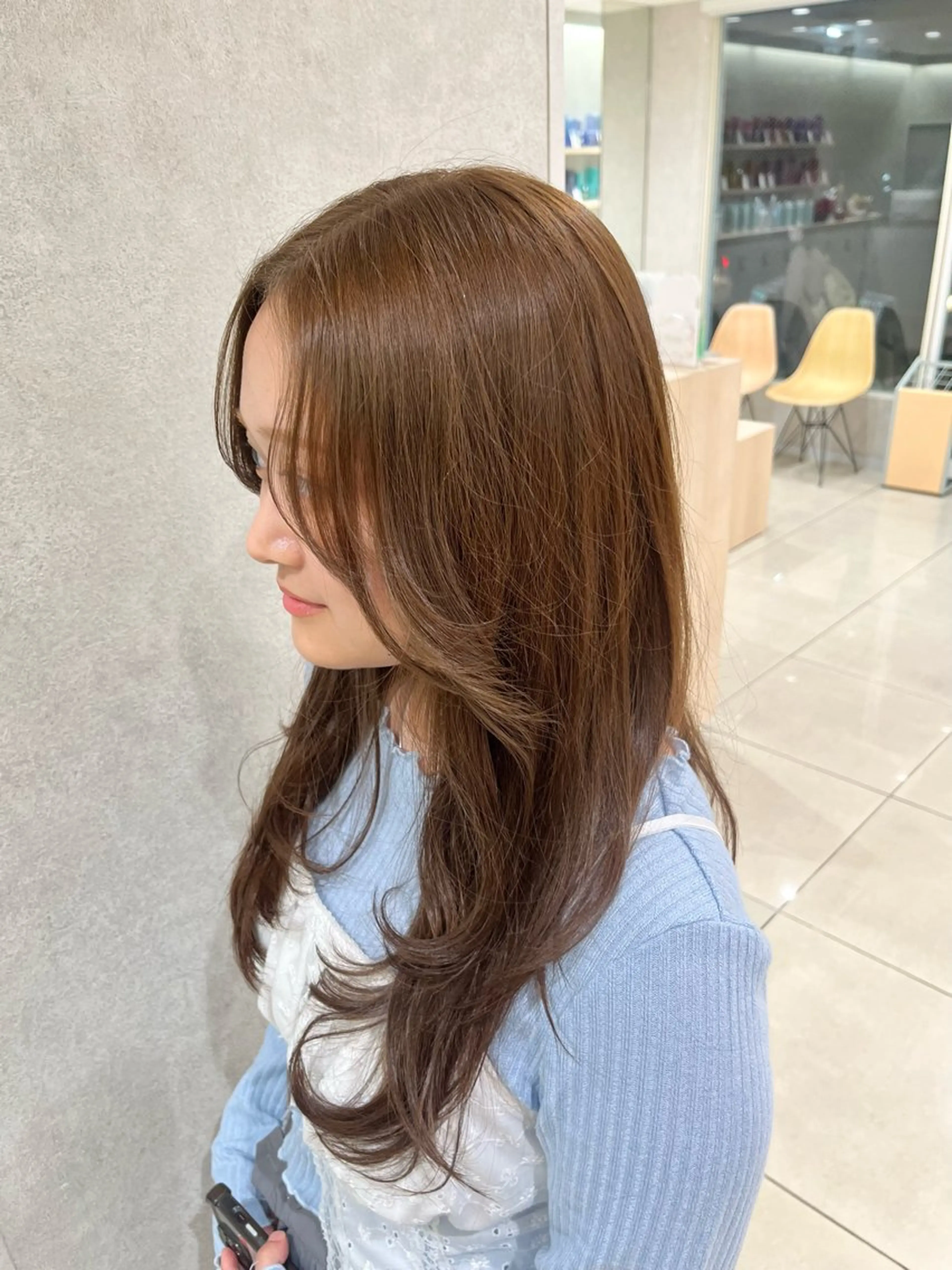 ロング カラー ブリーチ 透明感カラー ダブルカラー ブリーチなしカラー くびれヘア カット ヘアカラー トリートメント 巖本 真希のヘアスタイル