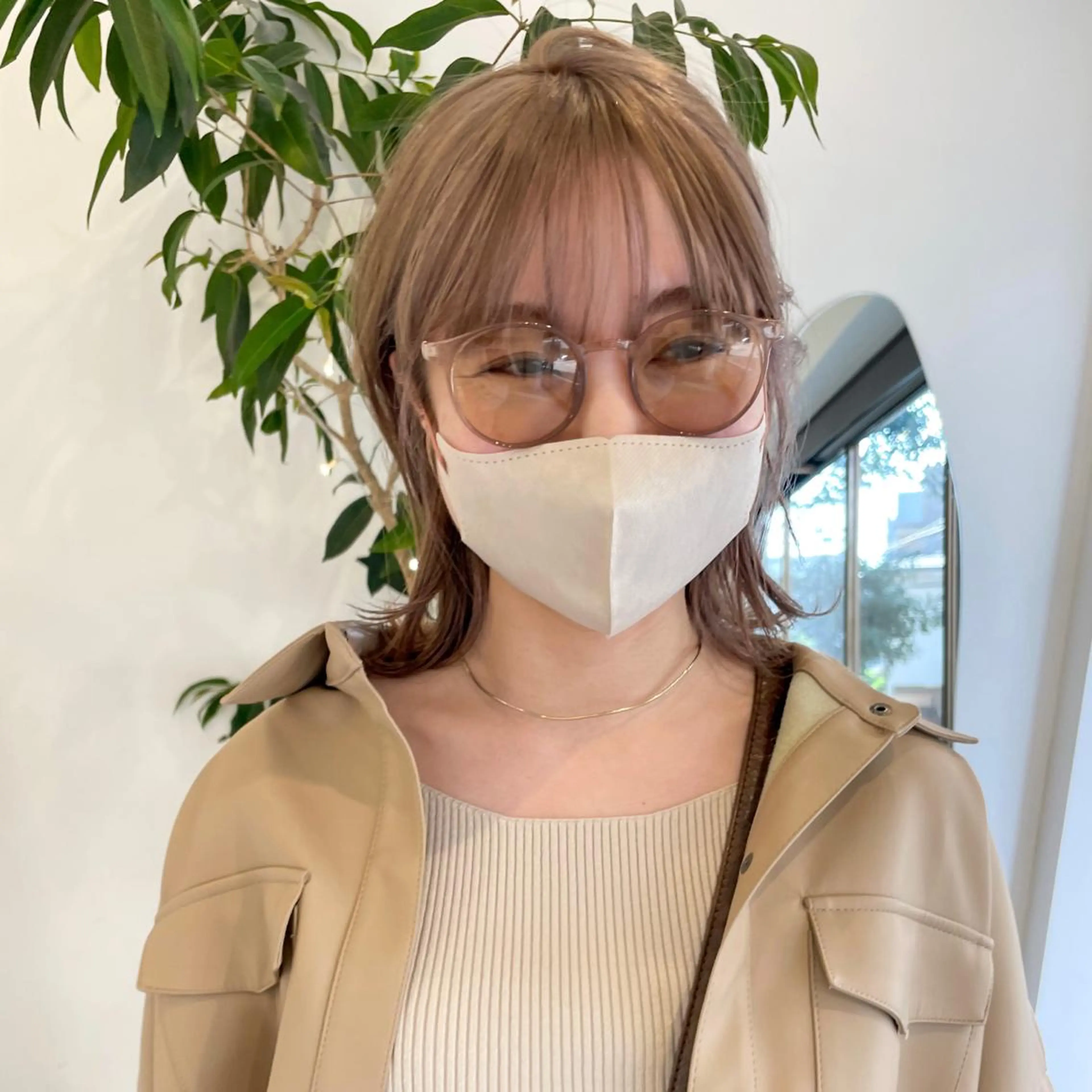 ミディアム 切りっぱなしボブ ショートボブ ミディアムパーマ ボブ 外ハネヘア 可愛いパーマスタイル といえばISSEYのヘアスタイル