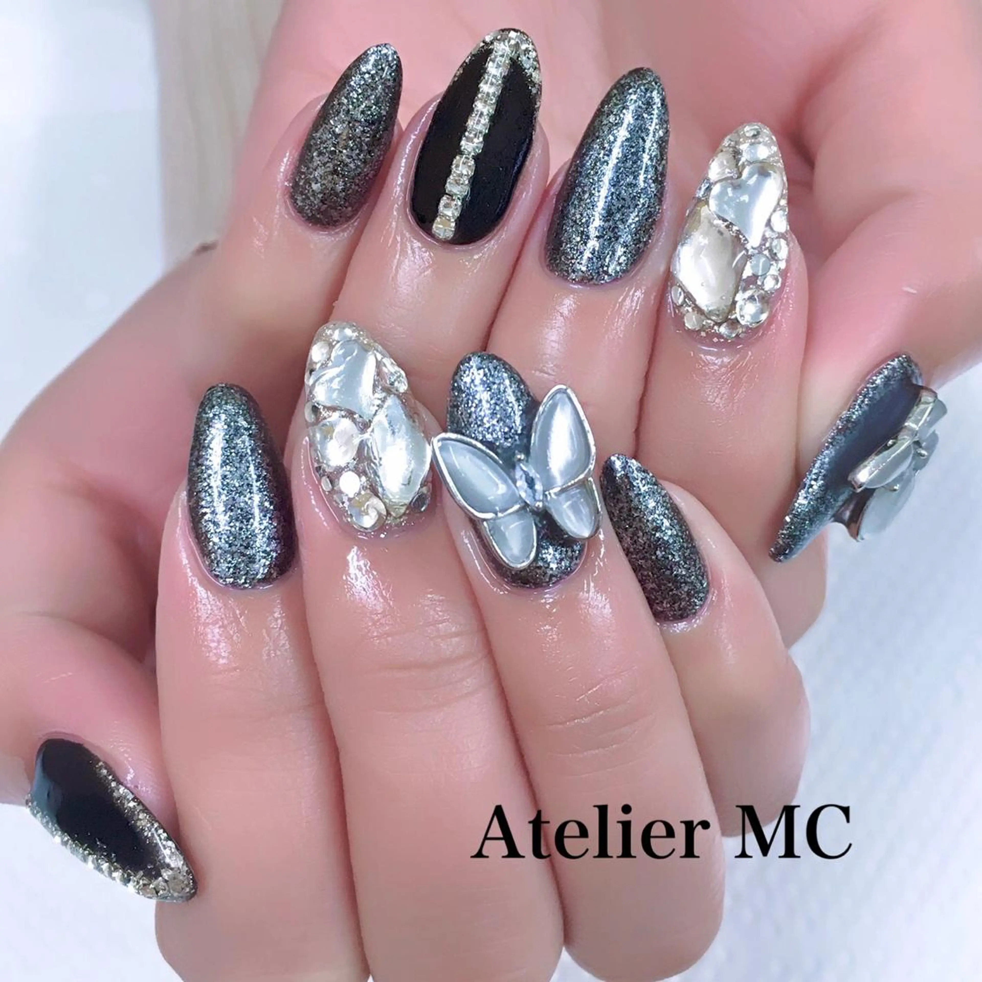 ネイル ハンドネイル アトリエ エムシー 【新富町・東銀座】のネイルデザイン