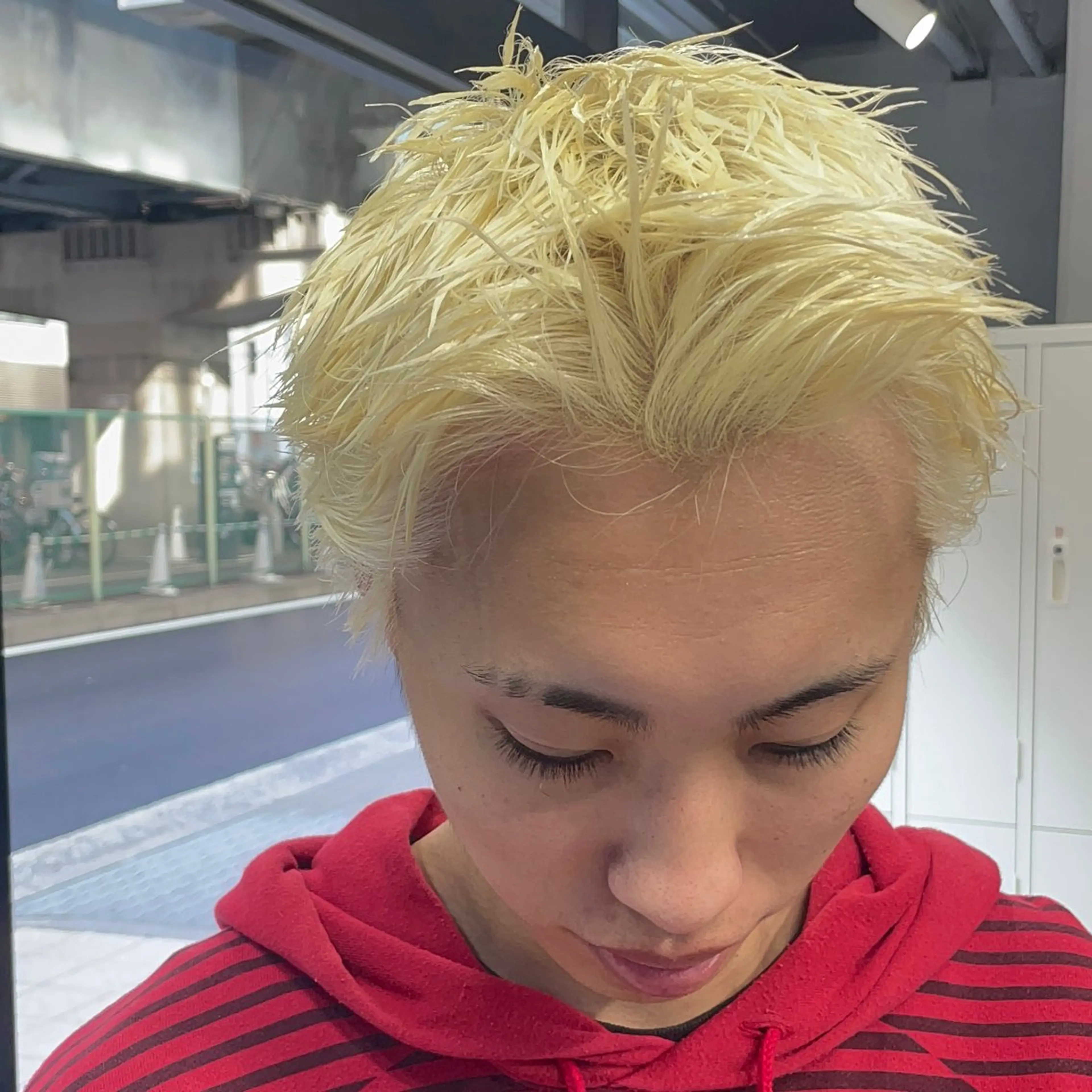 ショート カラー メンズ スパイキーショート 抜きっぱなしブロンド ショートヘア ヘアカラー トリートメント 🌟ハイトーン/ボブ /RYOJU🌟のヘアスタイル