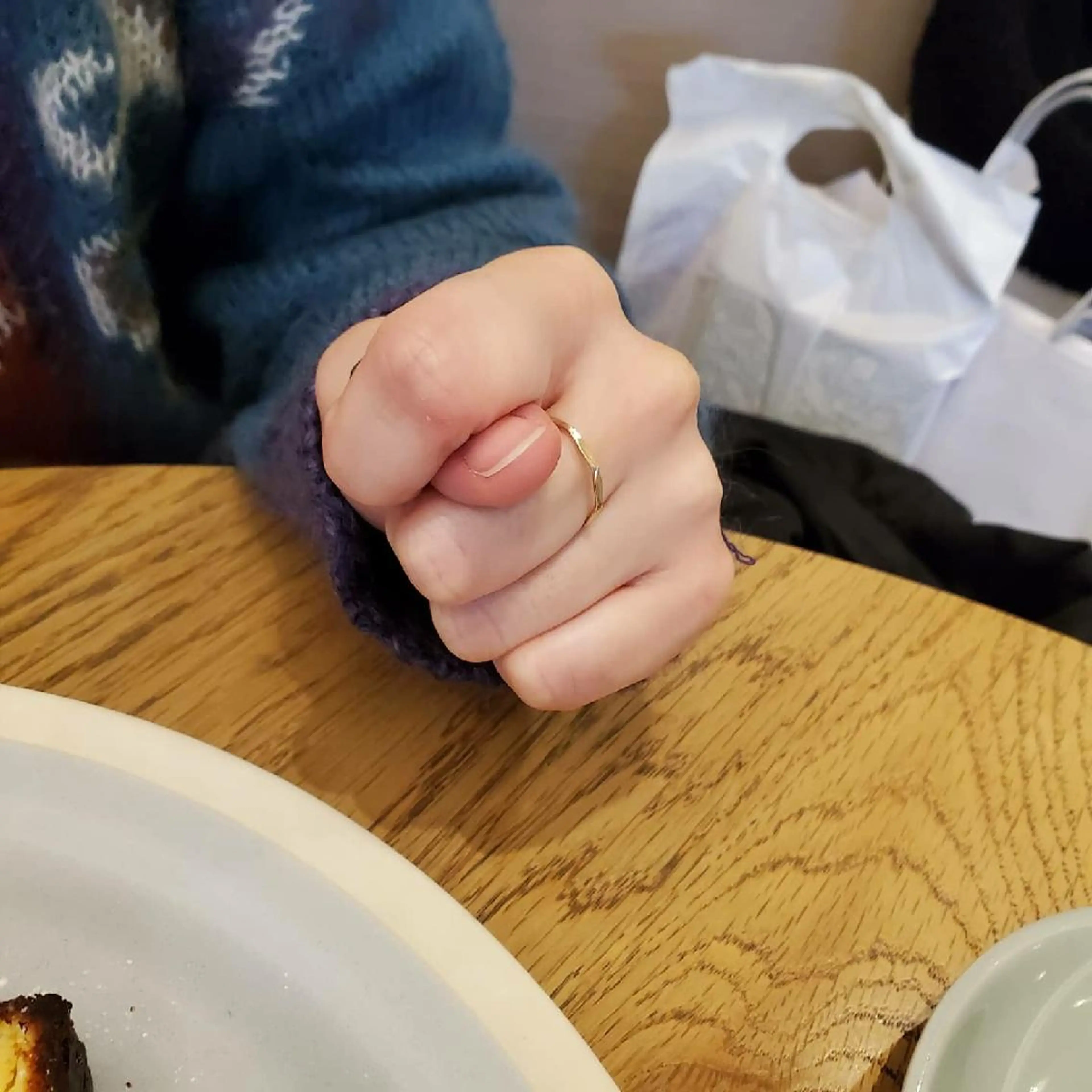 GIFT所属・谷 結奈のヘアスタイル