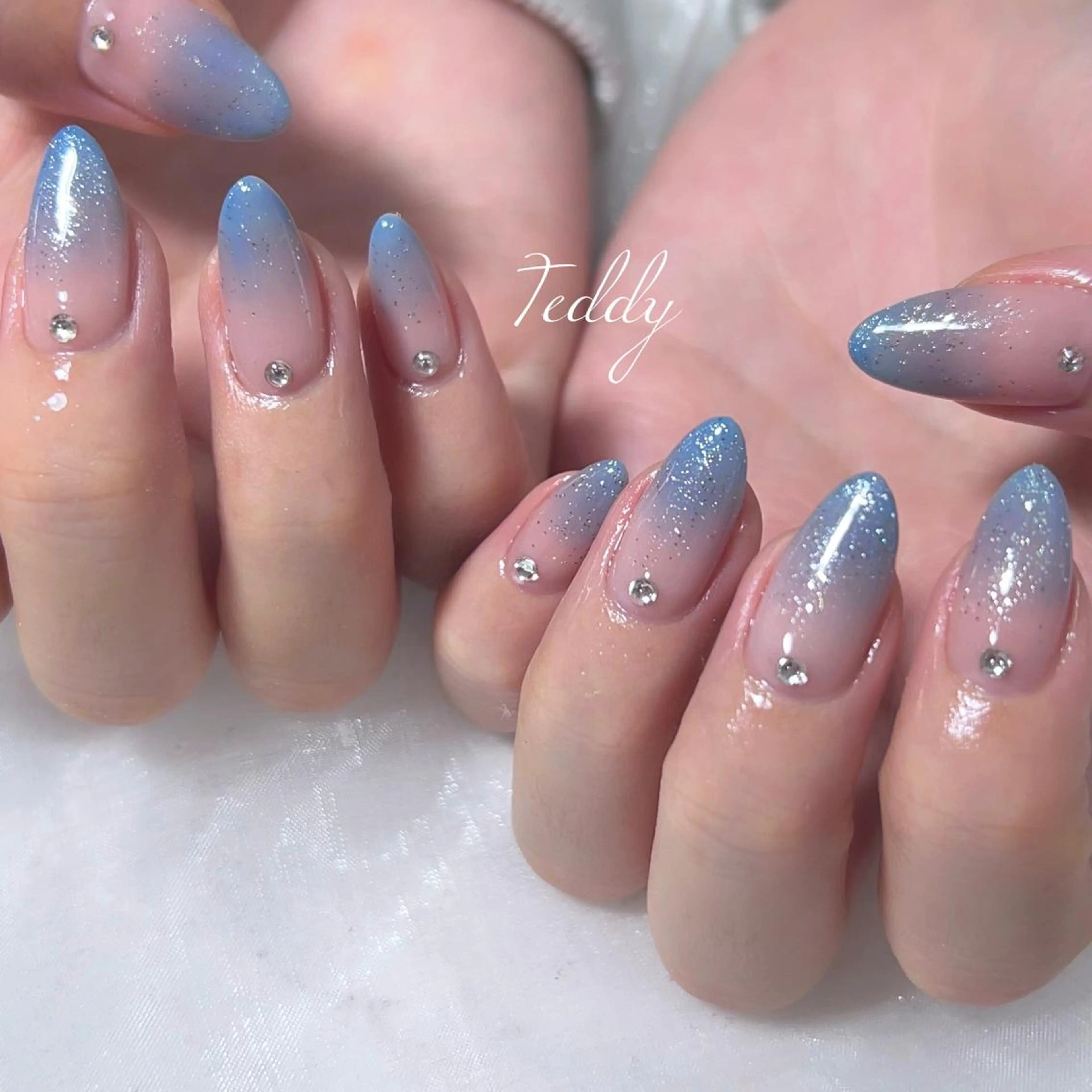 ネイル ハンドネイル ERINA ♥のネイルデザイン