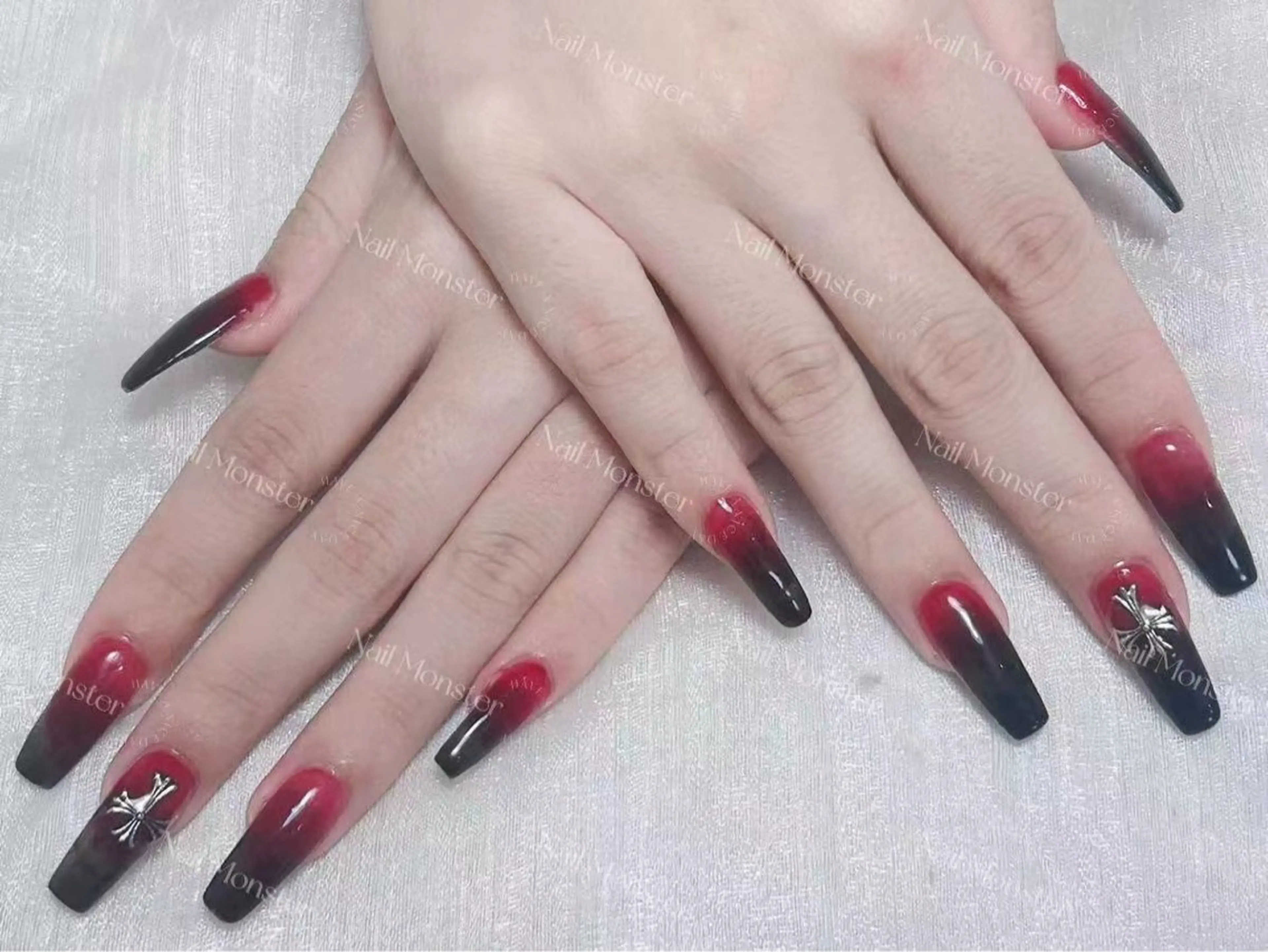 ネイル ハンドネイル yu ri 🌹のネイルデザイン