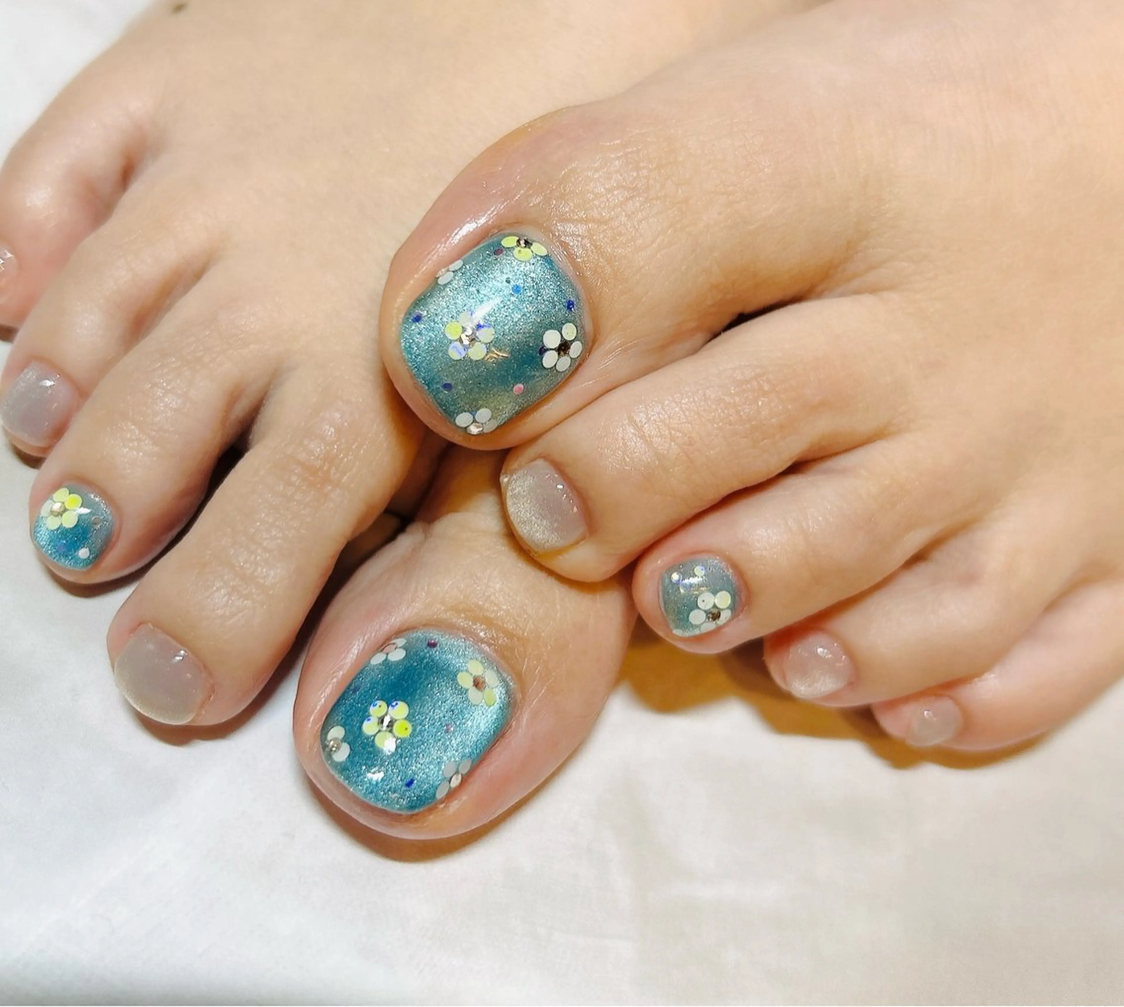 ネイル ブルー フットネイル マグネットネイル ストーンネイル takamin._.nail所属・オーダーメイド専門 takamiのネイルデザイン
