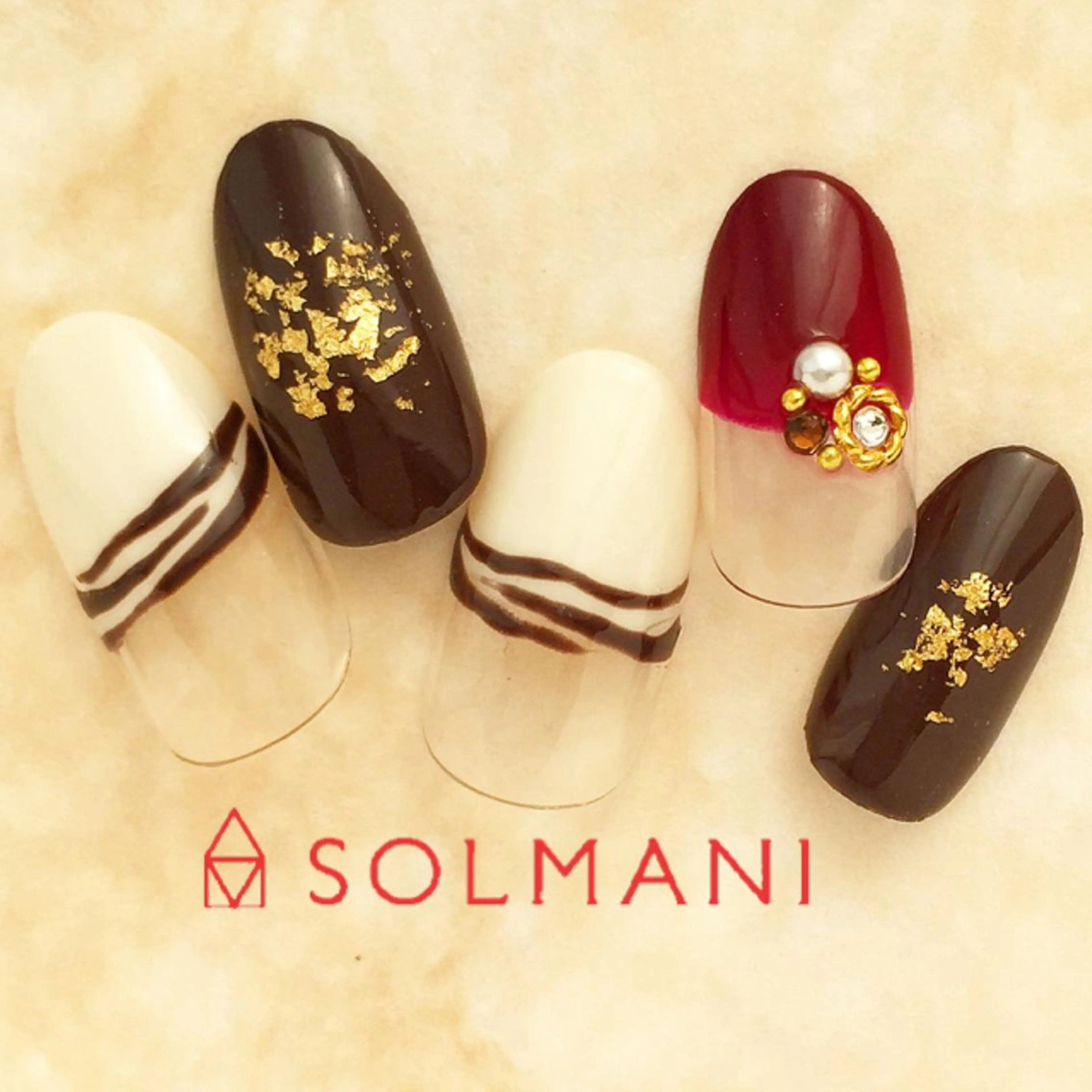ネイル バレンタイン SOLMANI 予約担当のネイルデザイン