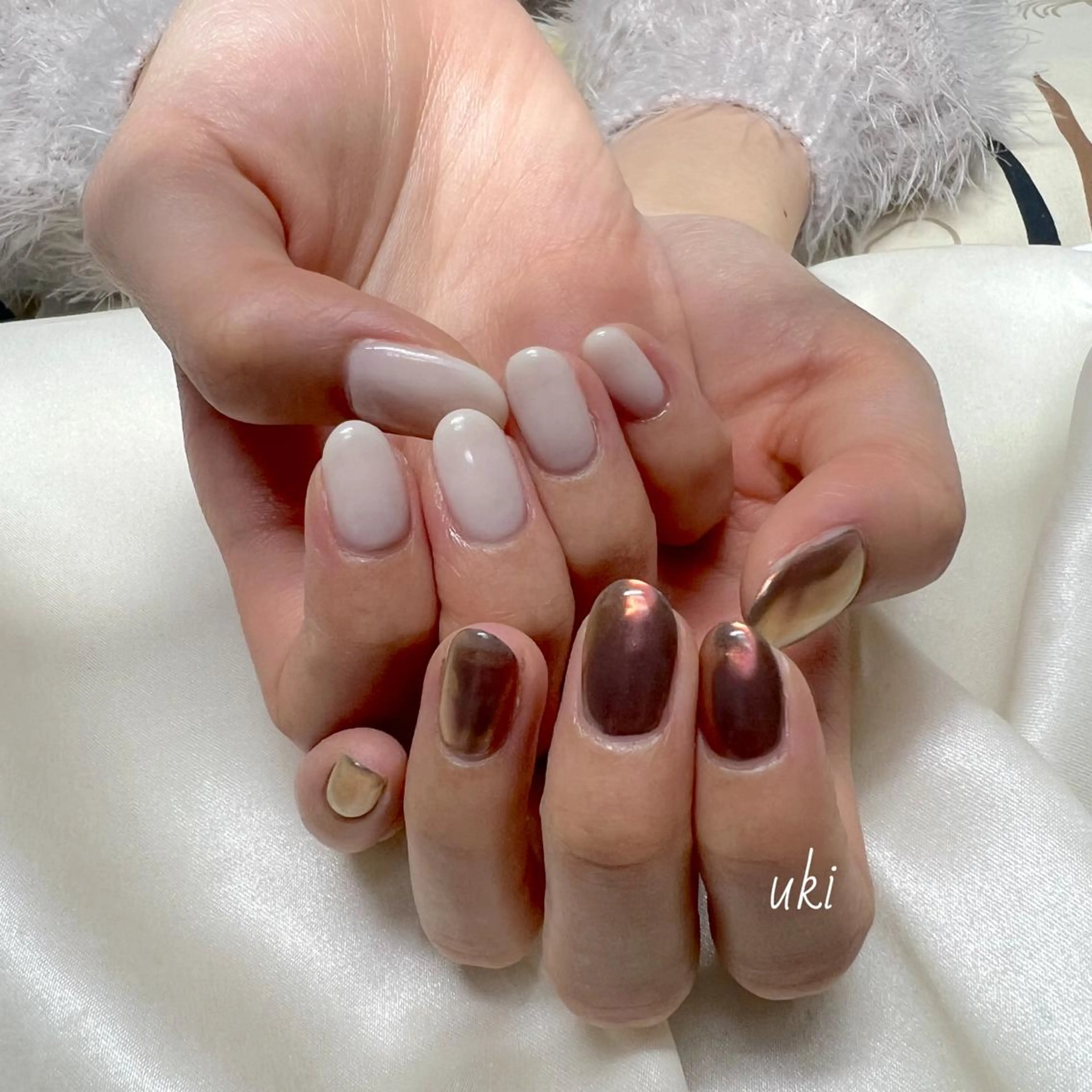 ネイル ミラーネイル ワンカラーネイル シンプルネイル ハンドネイル Ameri nail /UKIのネイルデザイン