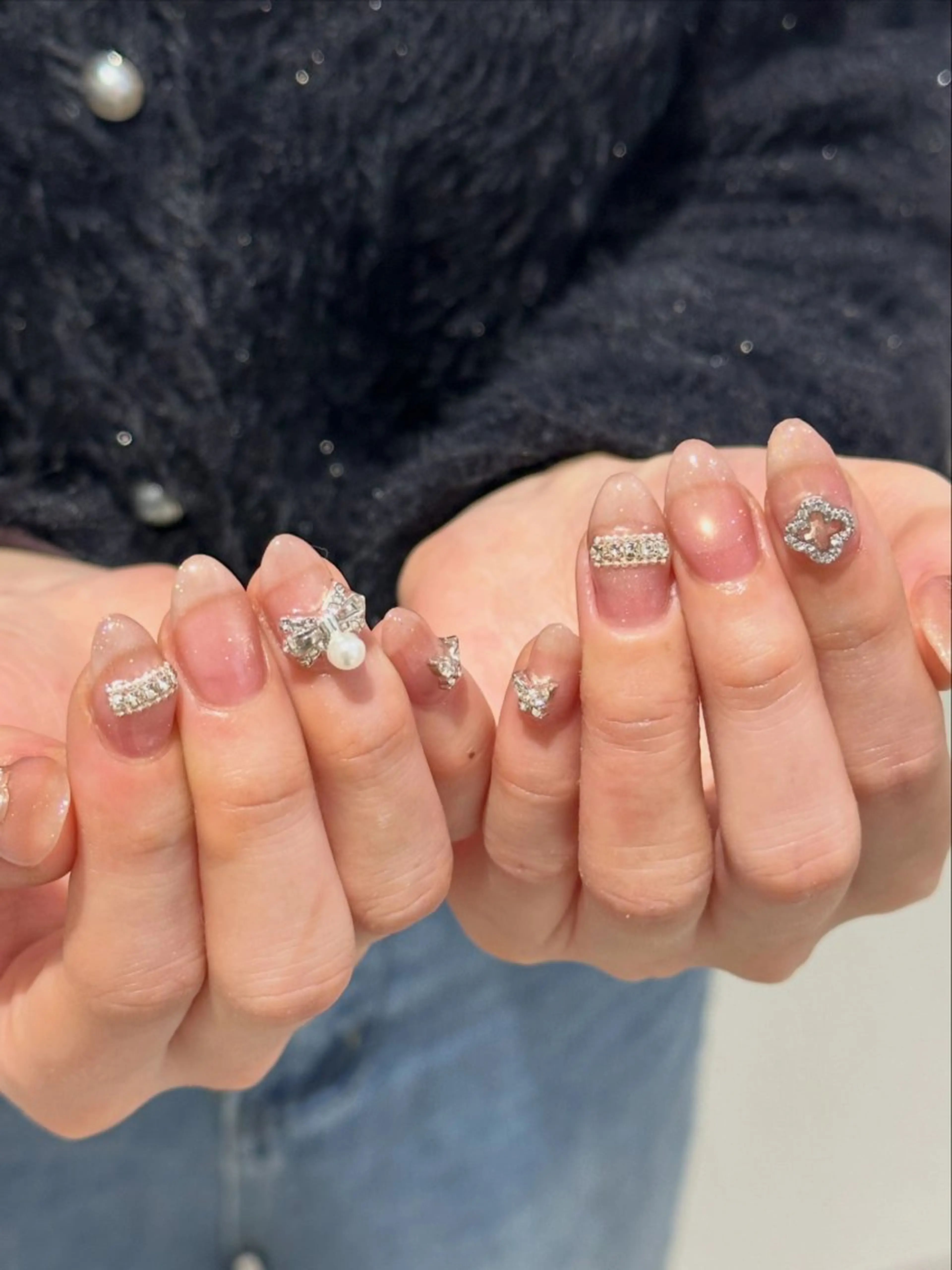 ネイル ハンドネイル 韓国𝐧𝐚𝐢𝐥 🇰🇷🤍コガヤマのネイルデザイン