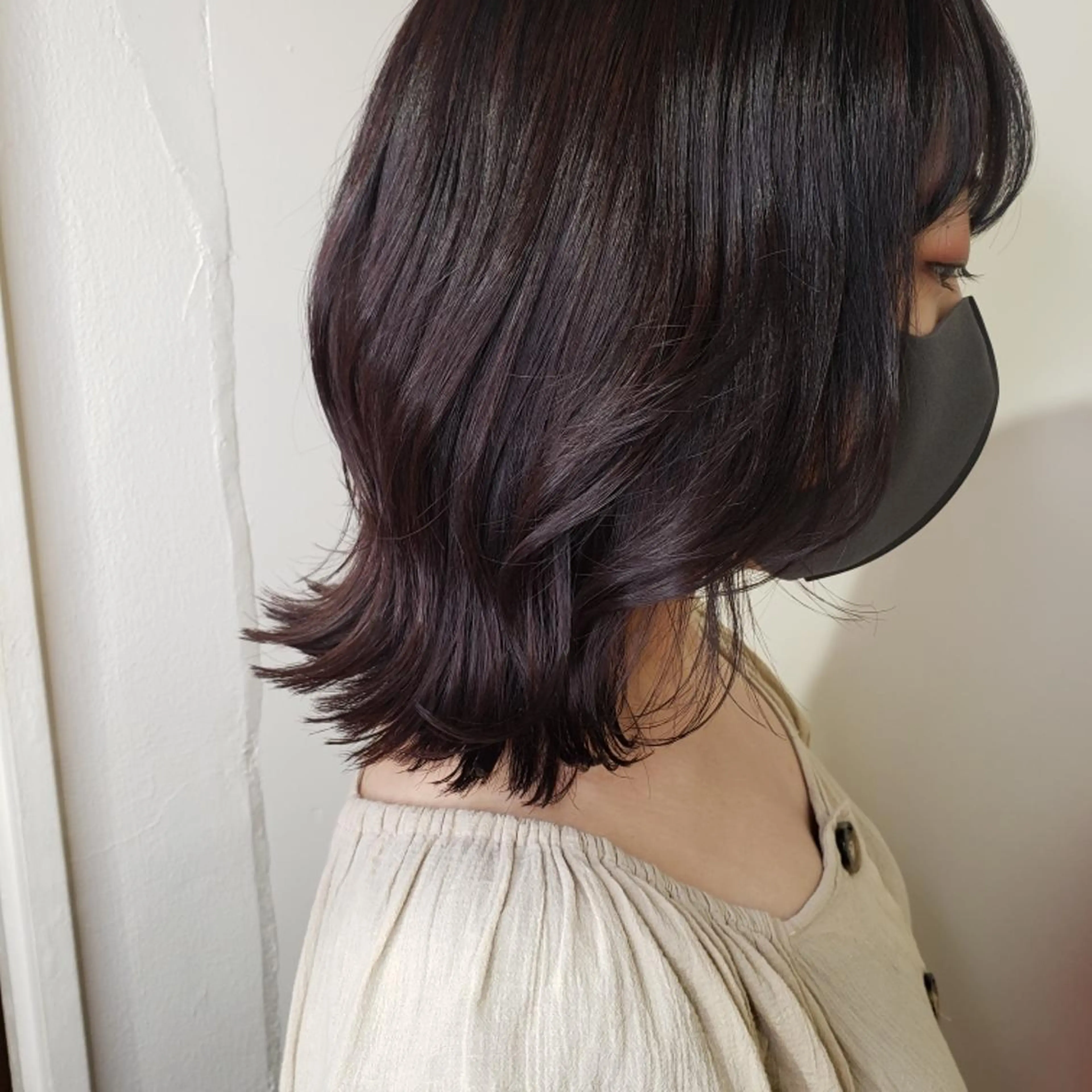 ミディアム くびれヘア ウルフカット カット トリートメント 🇰🇷透明感×ハイ トーン🌟tomoのヘアスタイル