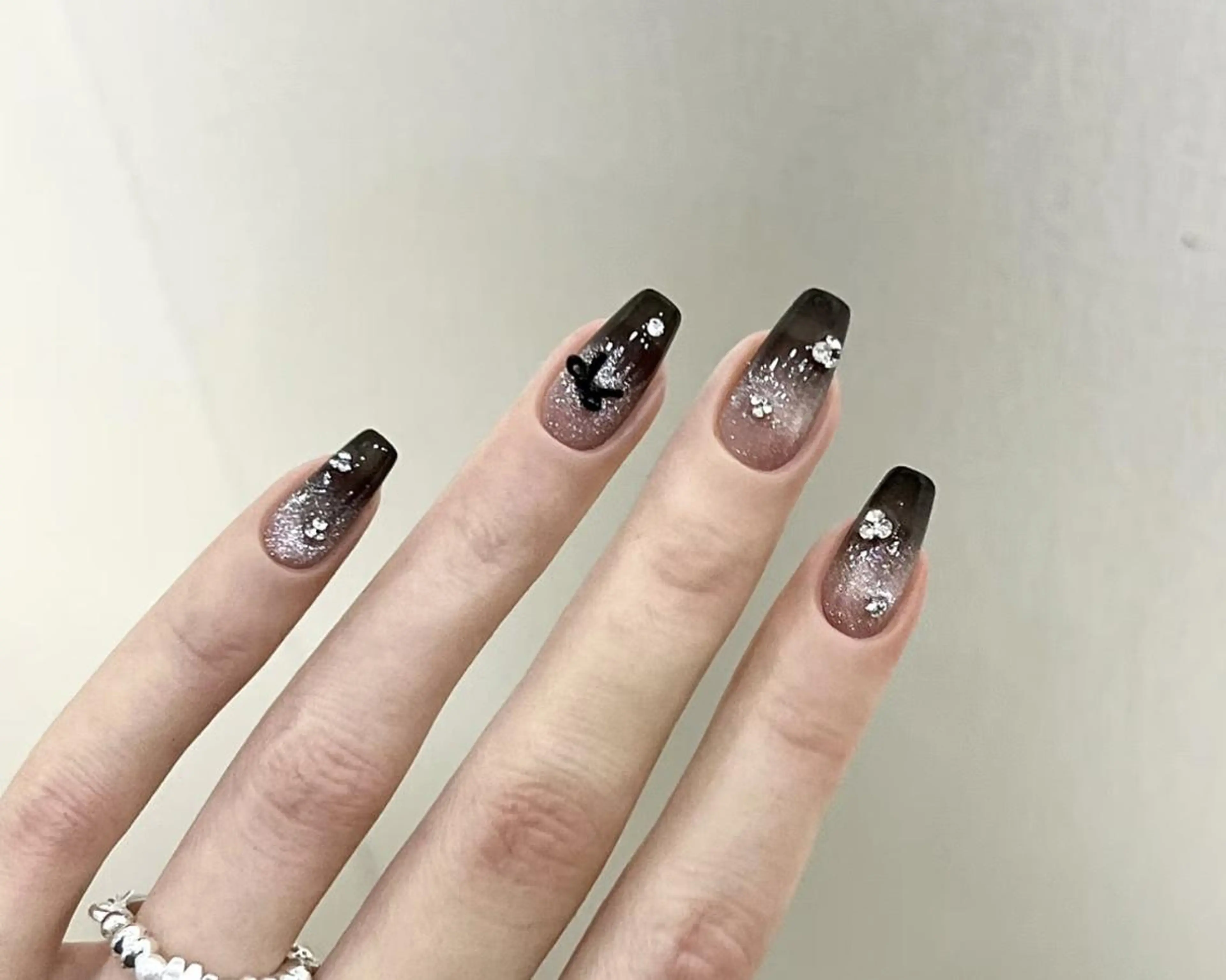 ネイル ハンドネイル 🎀 NaNa_nailのネイルデザイン