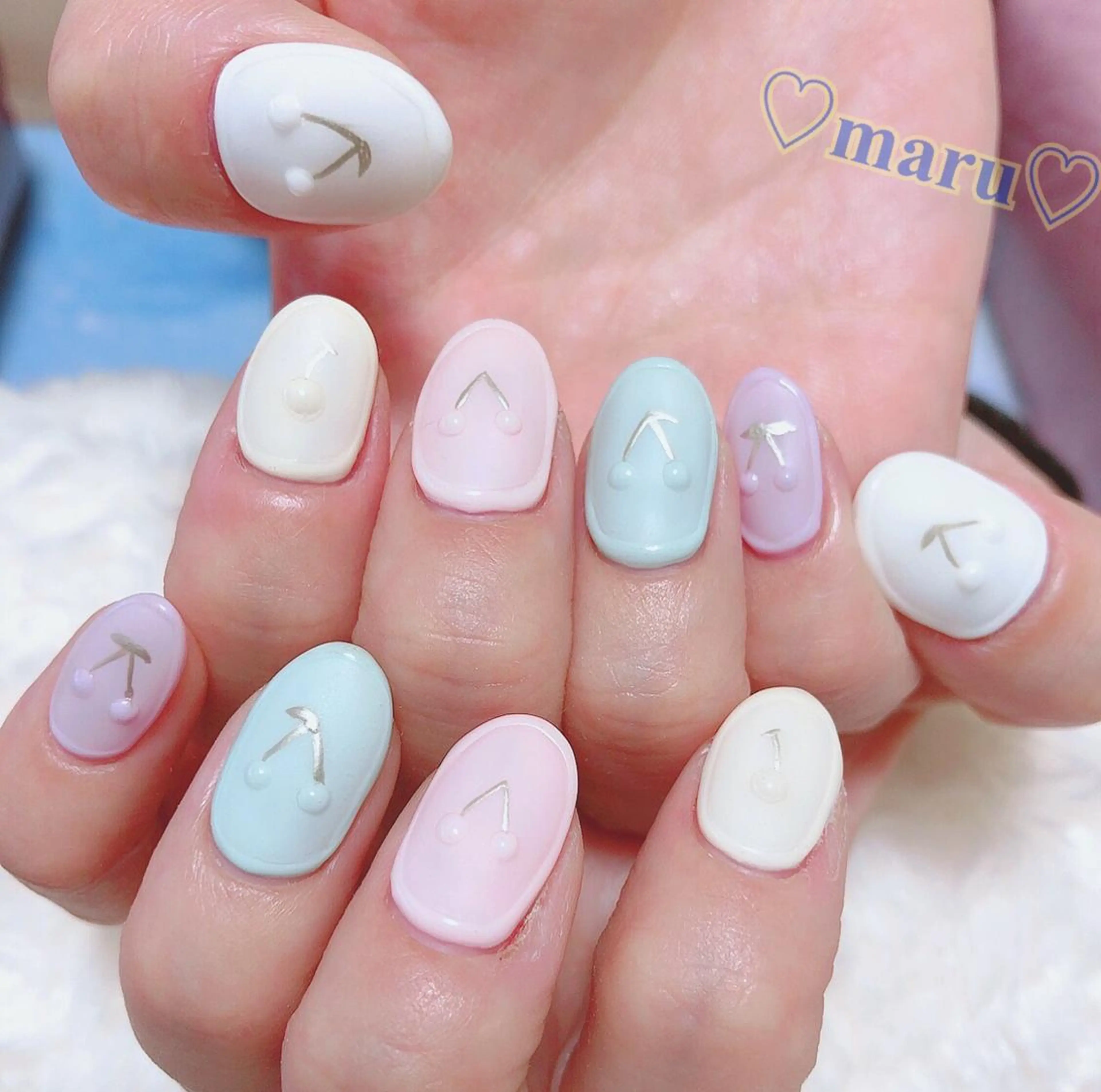 ネイル ハンドネイル フットネイル まるみ ♡のネイルデザイン