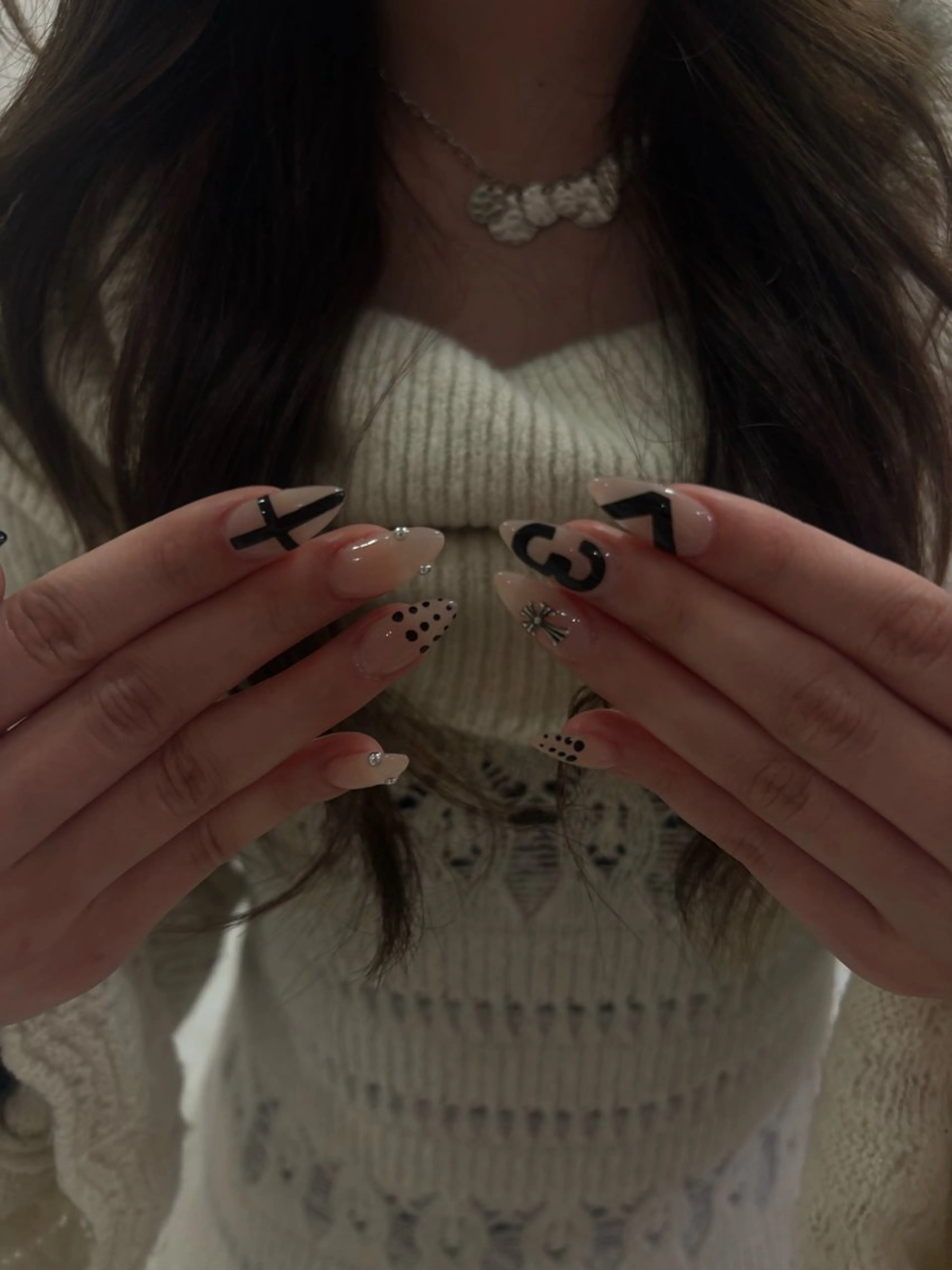 ネイル AISHA  ︎︎のネイルデザイン