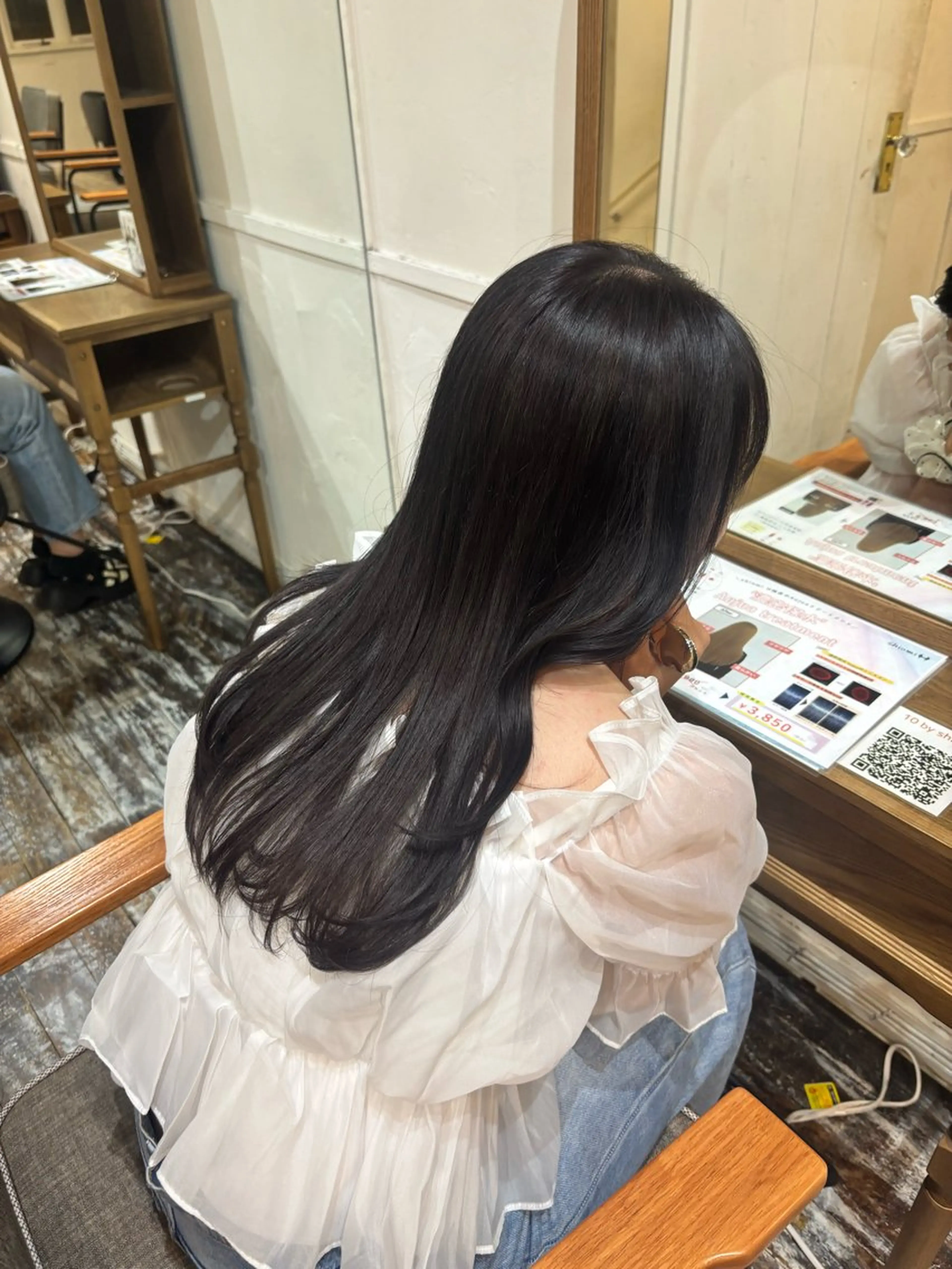 セミロング カラー hair&fashion shiomiH所属・明賀　瞳 /みょうが　ひとみのヘアスタイル