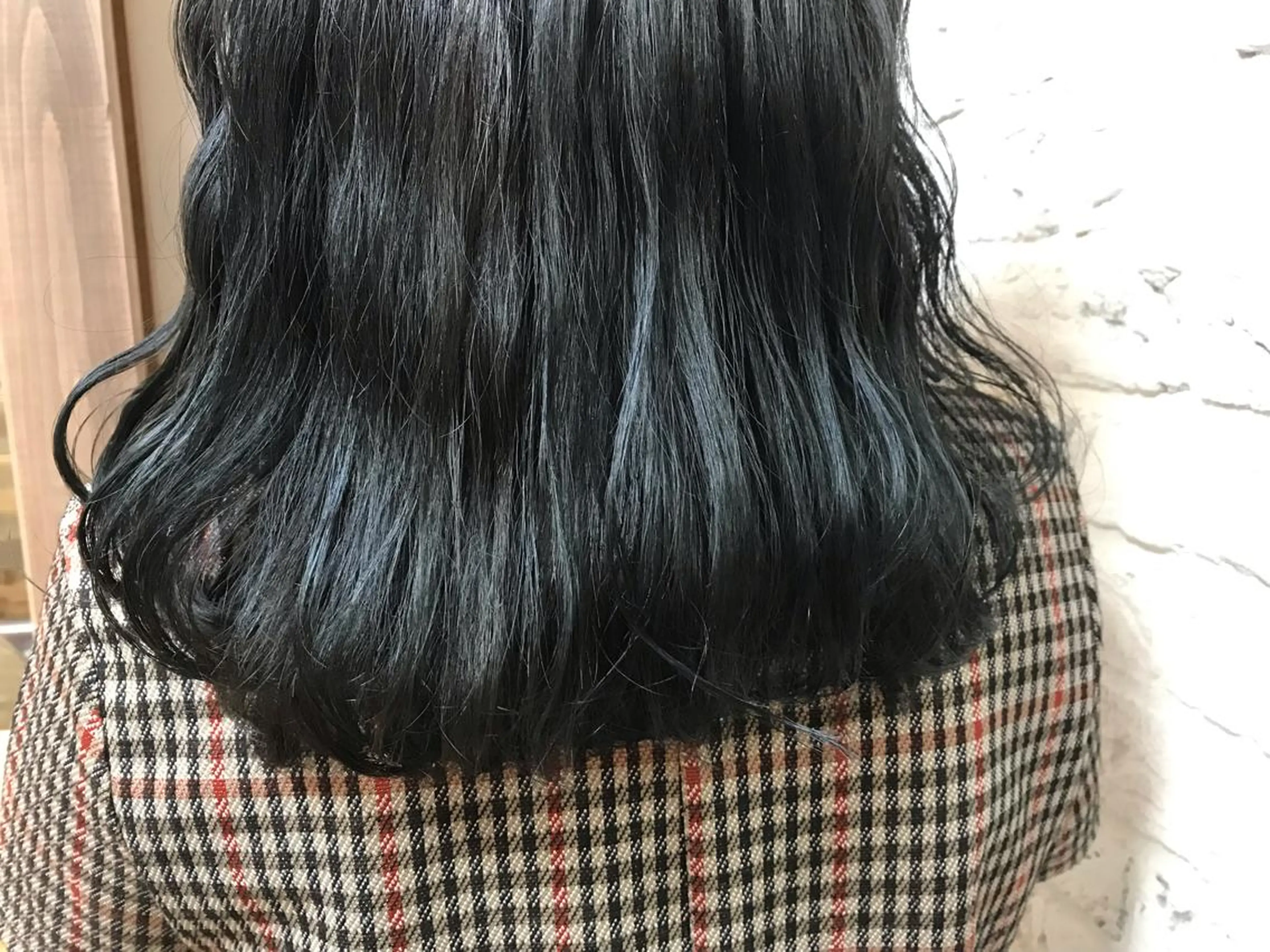 ミディアム カラー パーマ ヘアアレンジ re naのヘアスタイル