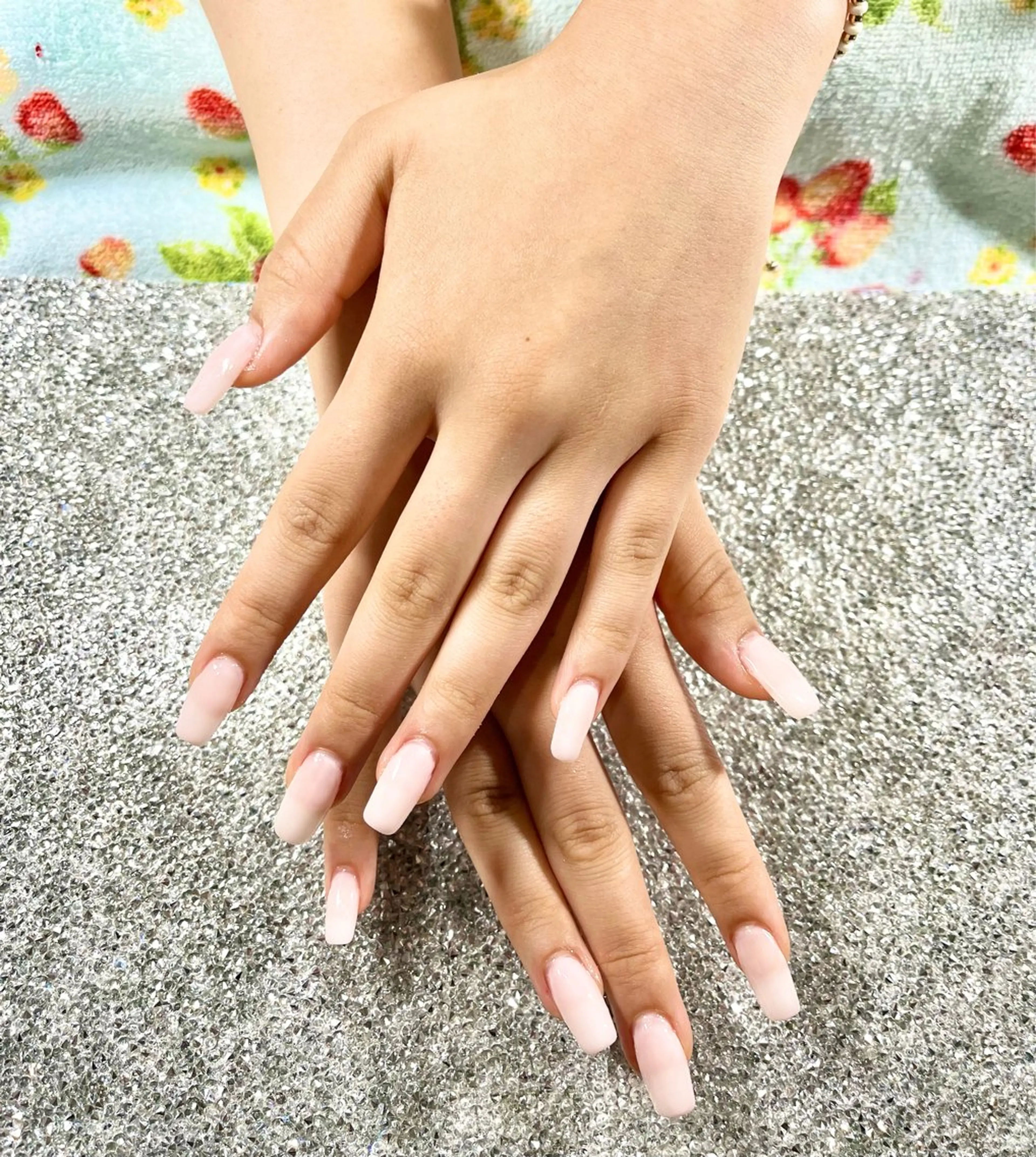 ネイル 長さ出し ジェルネイル パステルネイル ピンク スカルプネイル ハンドネイル Tairacchi タイラッチのエステ・リラクイメージ