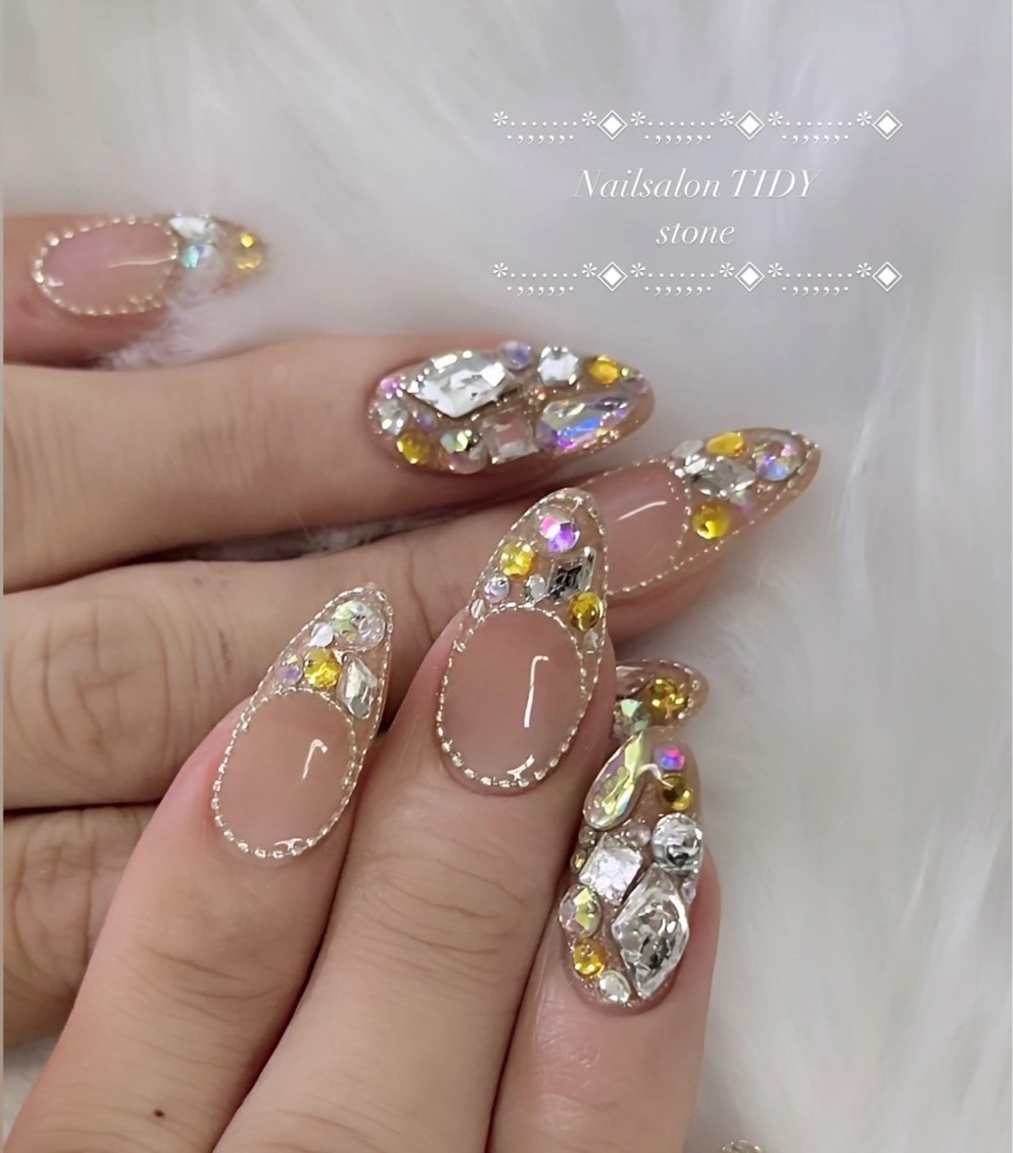 ネイル フットネイル ジェルネイル キラキラネイル 韓国ネイル マグネットネイル ハンドネイル TIDY M&Mのネイルデザイン