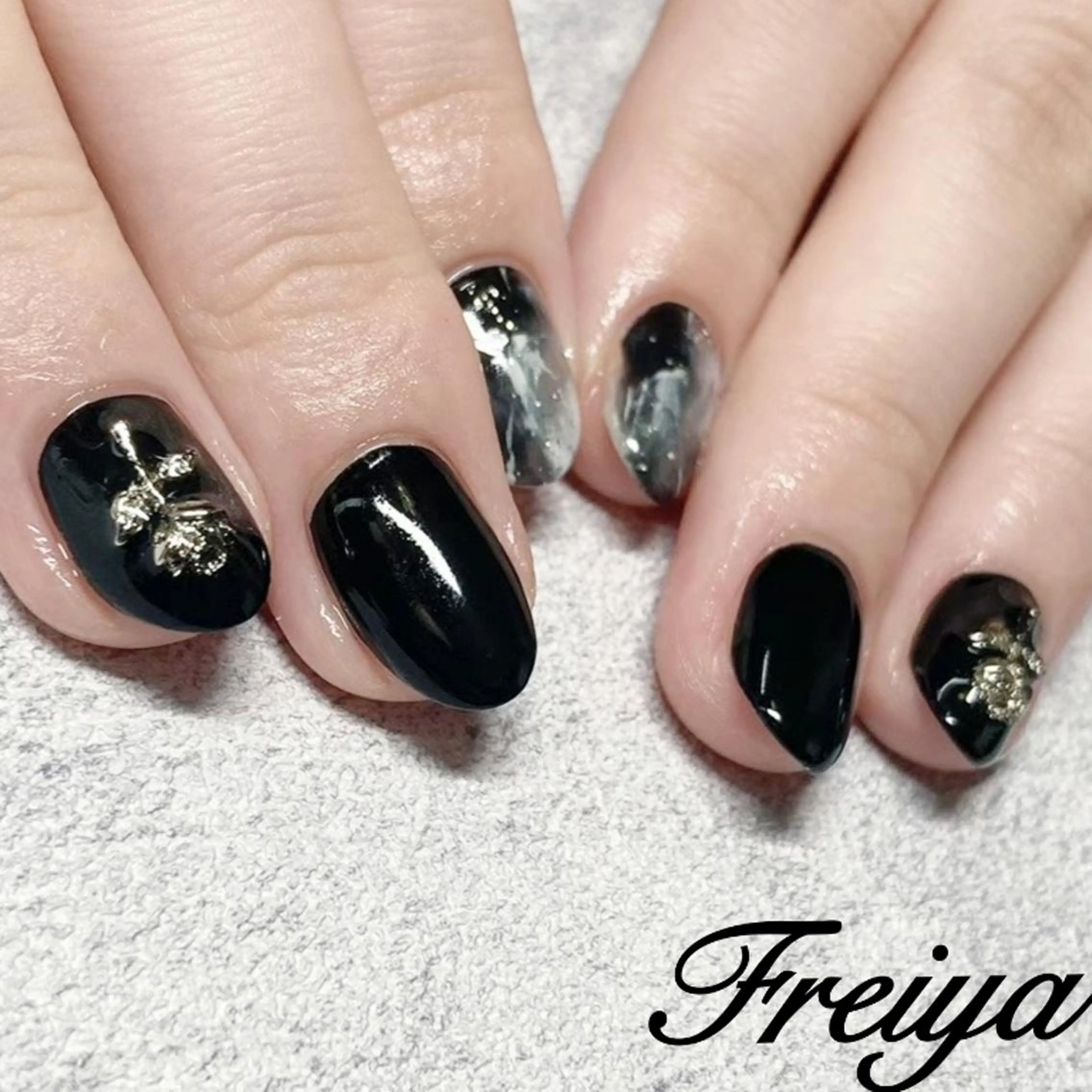 ネイル FREIYA所属・FREIYA マツエク、ネイルのマツエク・マツパデザイン