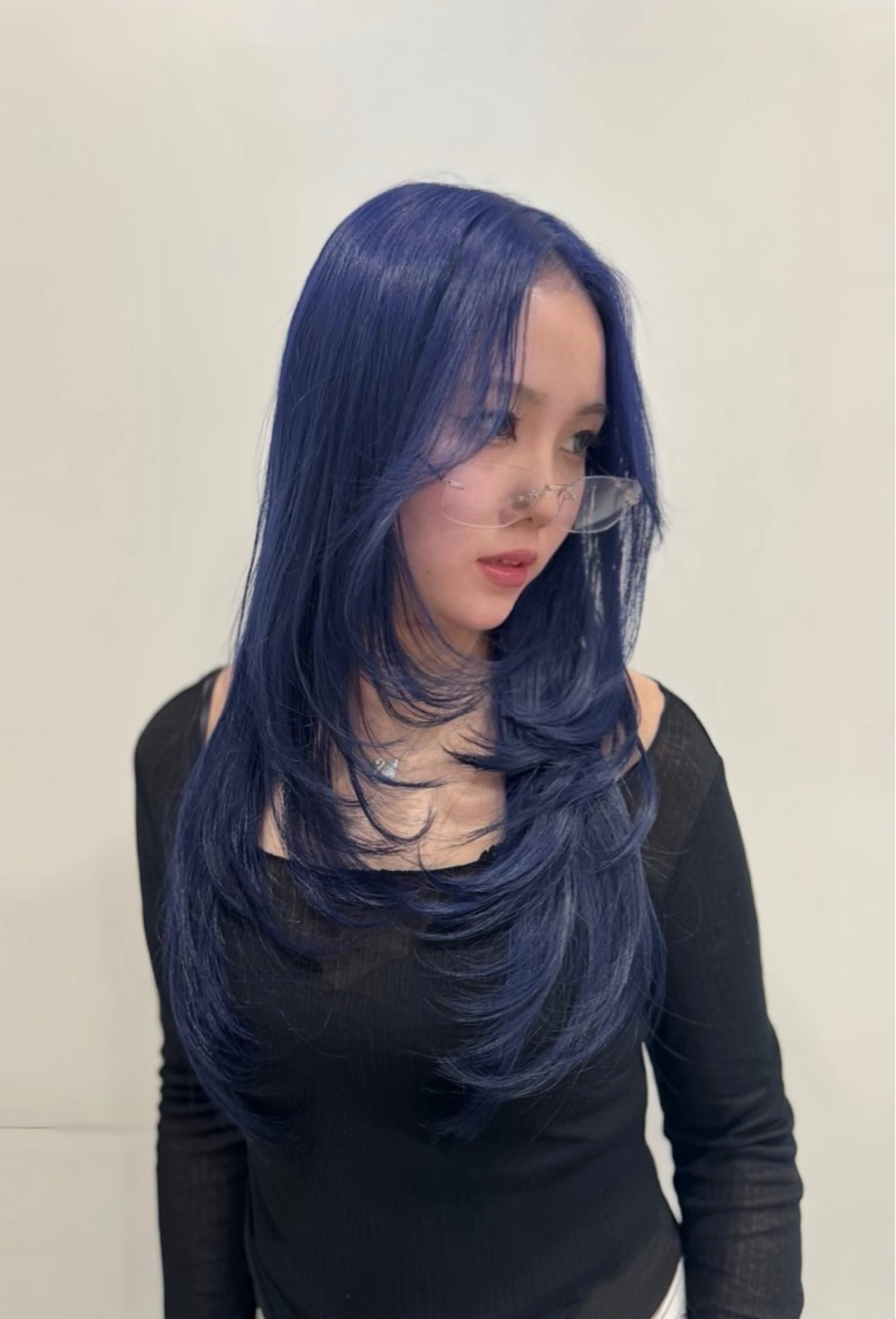 ロング カラー ヘアアレンジ カット ヘアカラー トリートメント ヘッドスパ ヘアセット 韓国レイヤーカット /韓国トレンドカラーのヘアスタイル