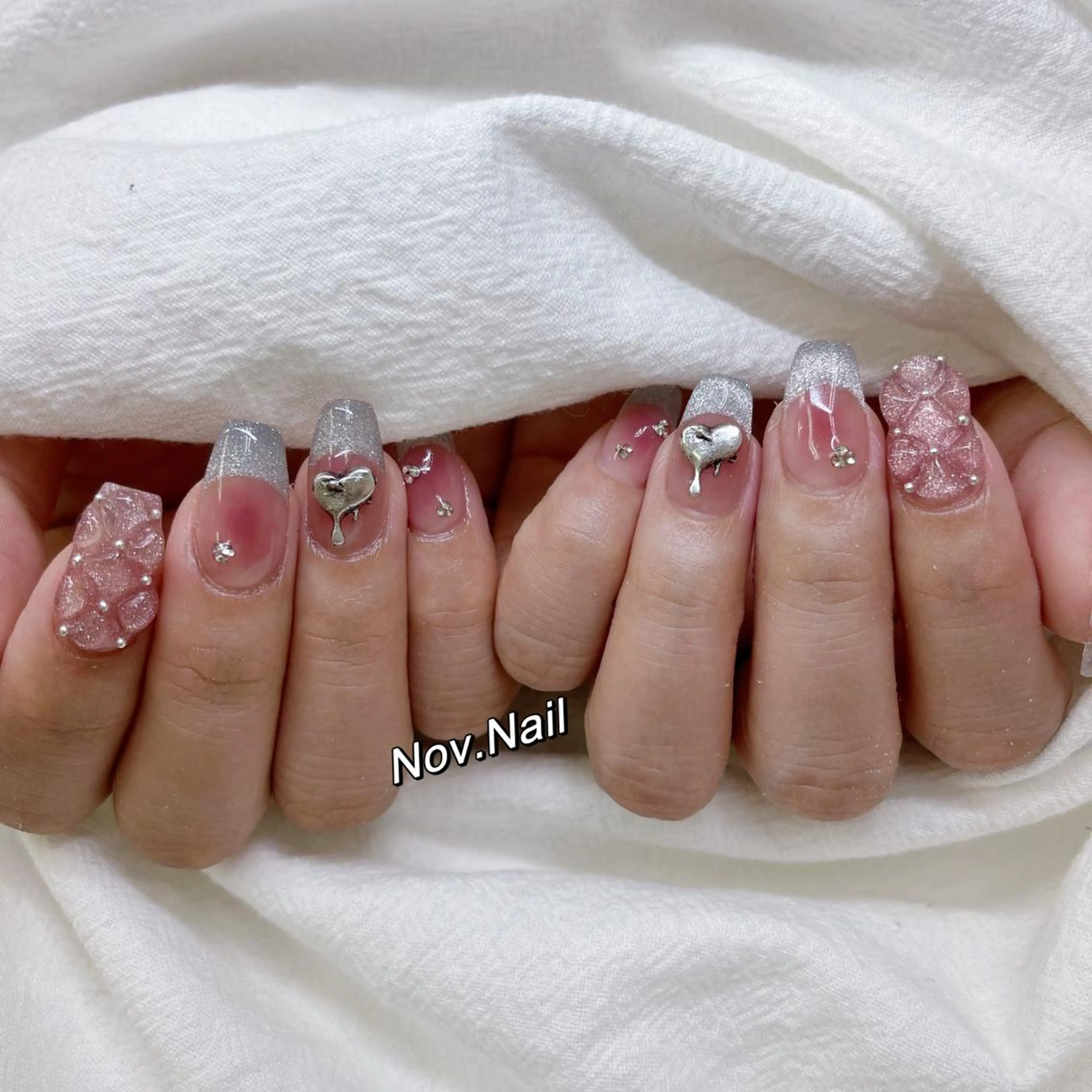 ネイル ハート ハンドネイル ハンドケア Nov. ネイルサロンのネイルデザイン