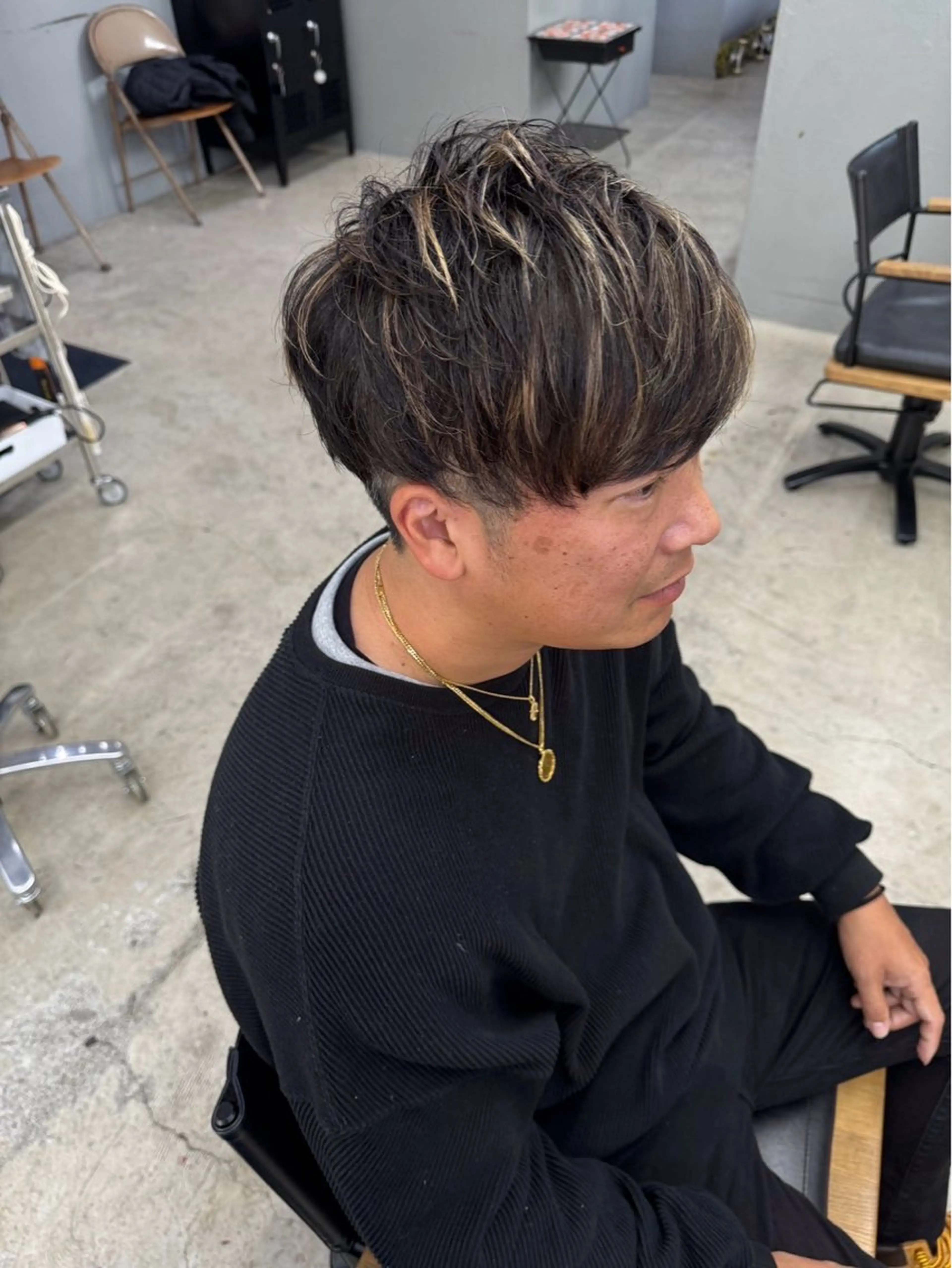 ショート カラー メンズ カット ヘアカラー メンズ専門サロン wokeのヘアスタイル