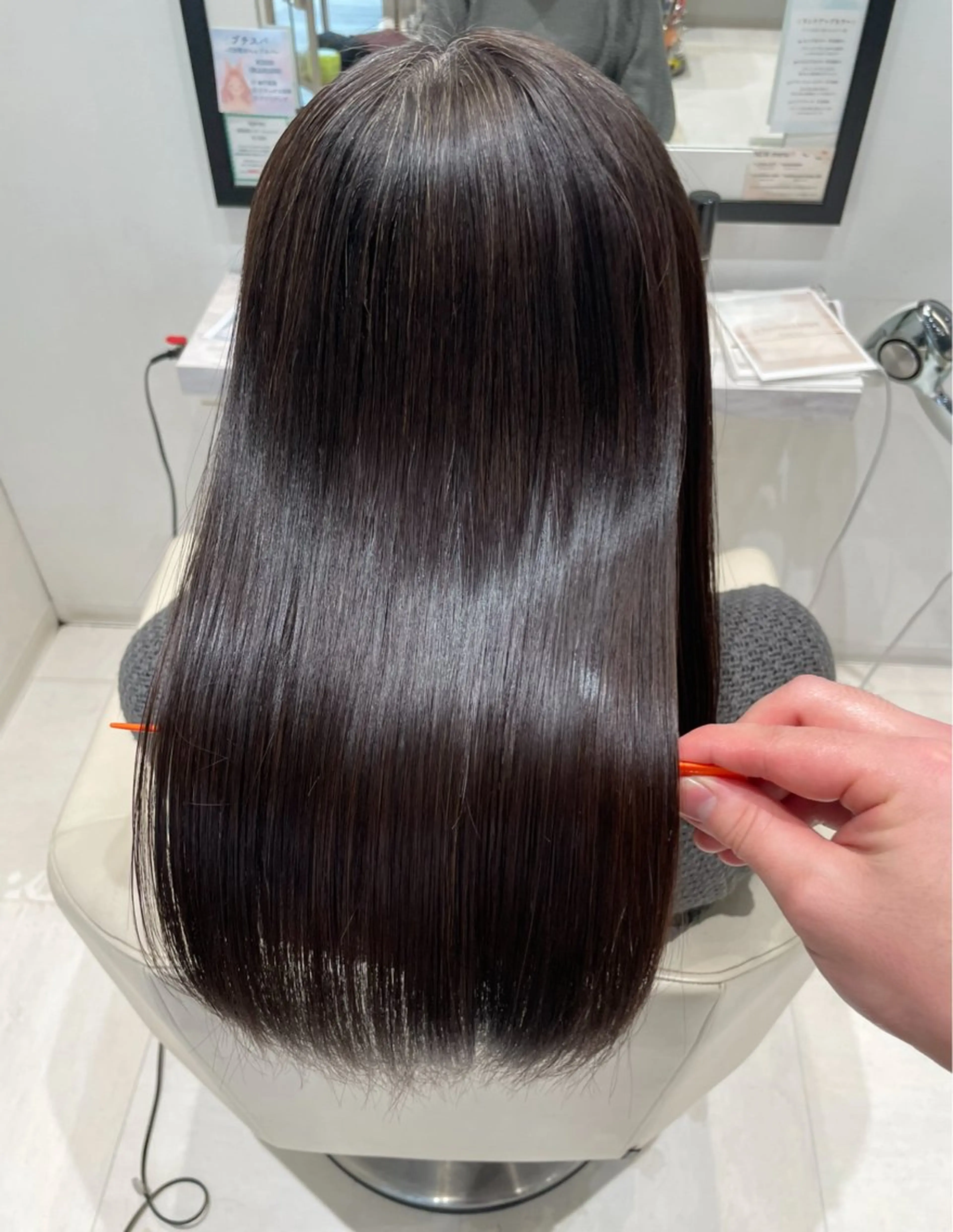 ロング パーマ 縮毛矯正 トリートメント k-twoたき✨艶感 カラー／美髪矯正のヘアスタイル