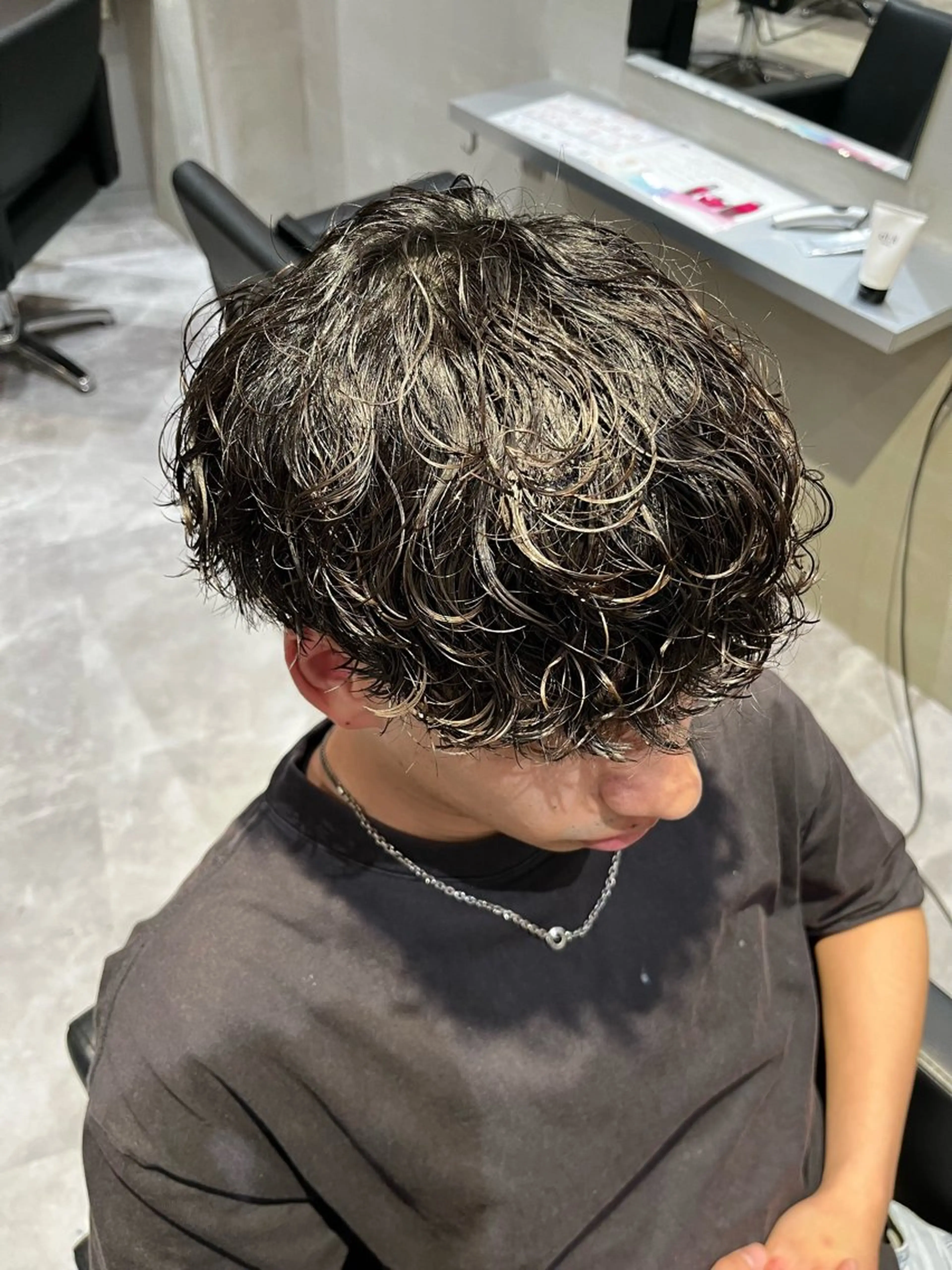 パーマ メンズ カット パーマ トリートメント ヘアセット 👑メンズパーマの 天才店長望月👑のヘアスタイル